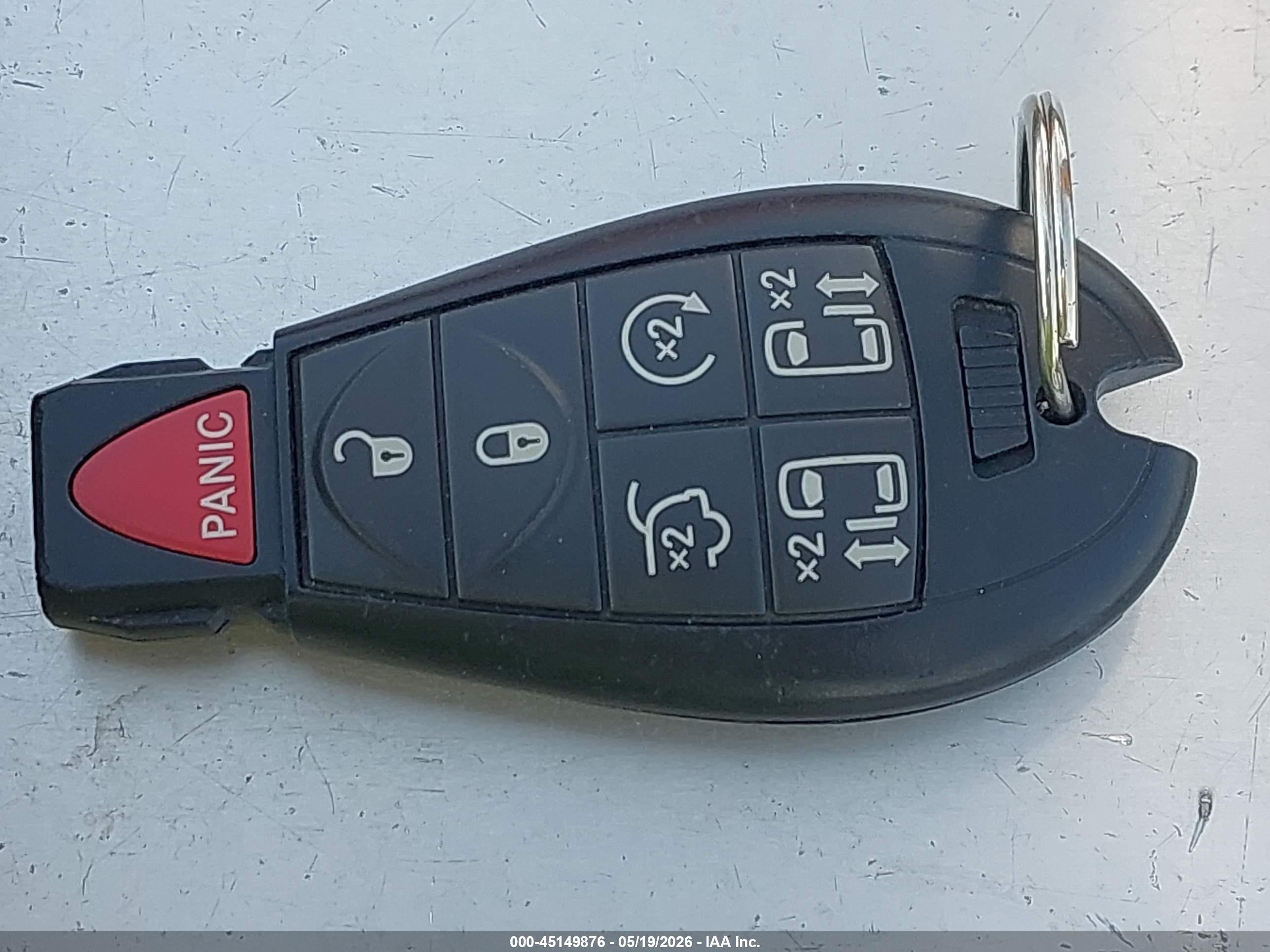 2014 Chrysler Town & Country Touring-l Red vin: 2C4RC1CG2ER367427