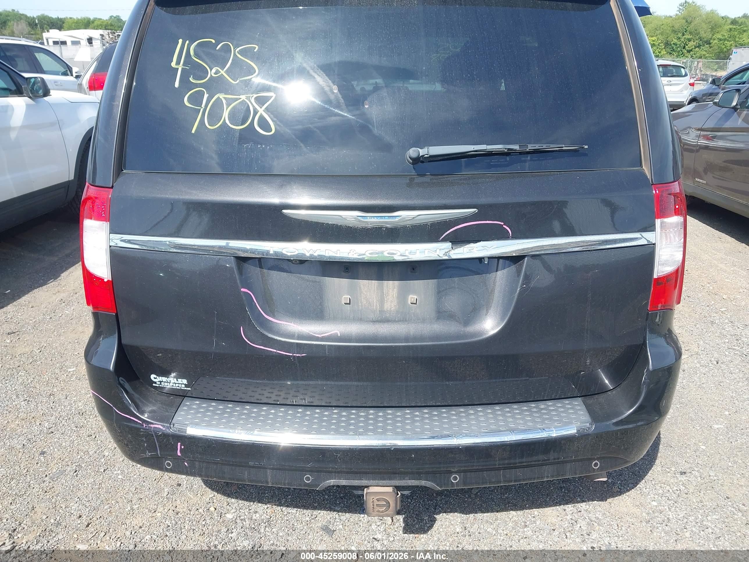 2015 Chrysler Town & Country Touring-l Черный vin: 2C4RC1CG2FR618464