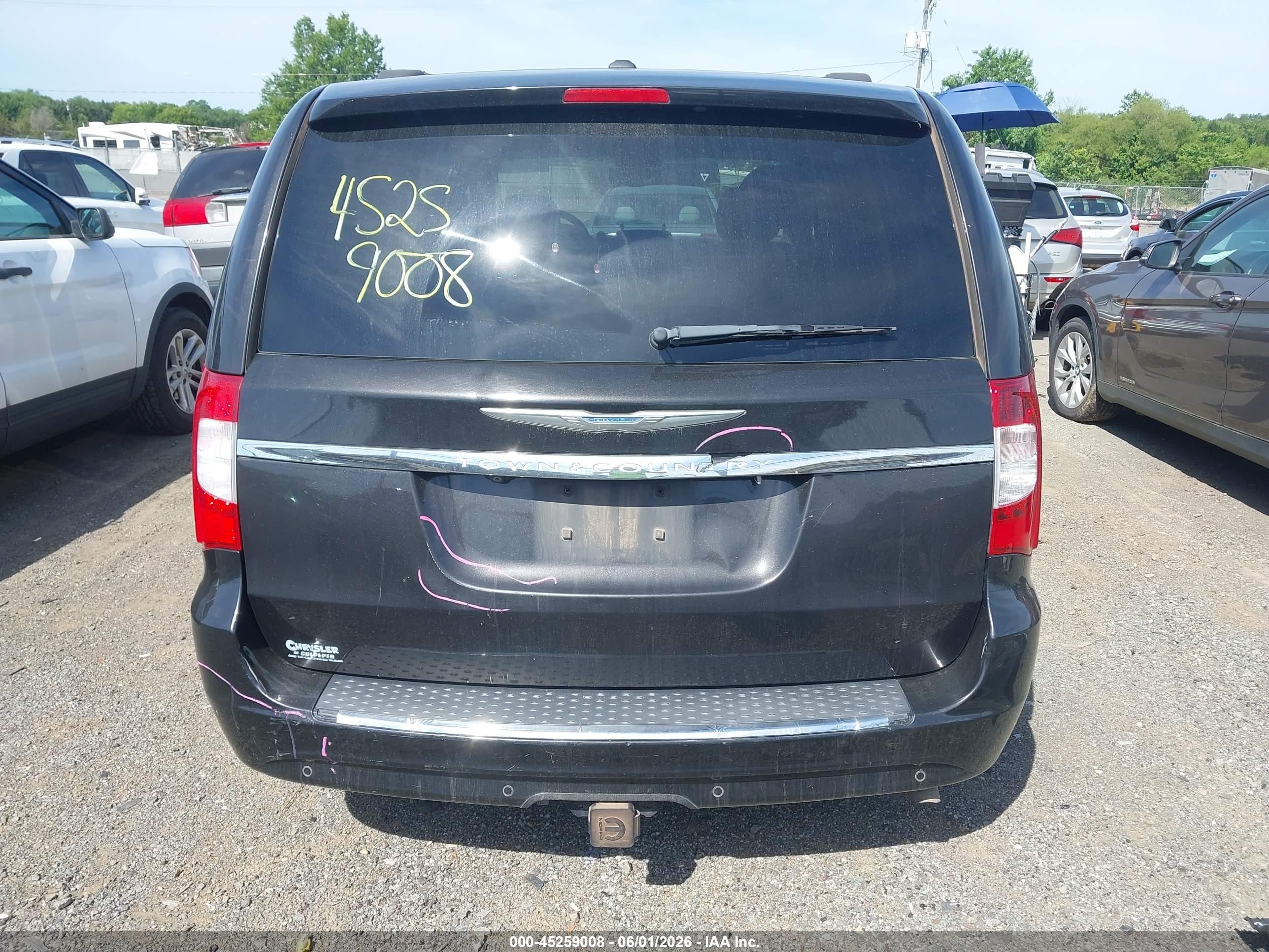 2015 Chrysler Town & Country Touring-l Черный vin: 2C4RC1CG2FR618464