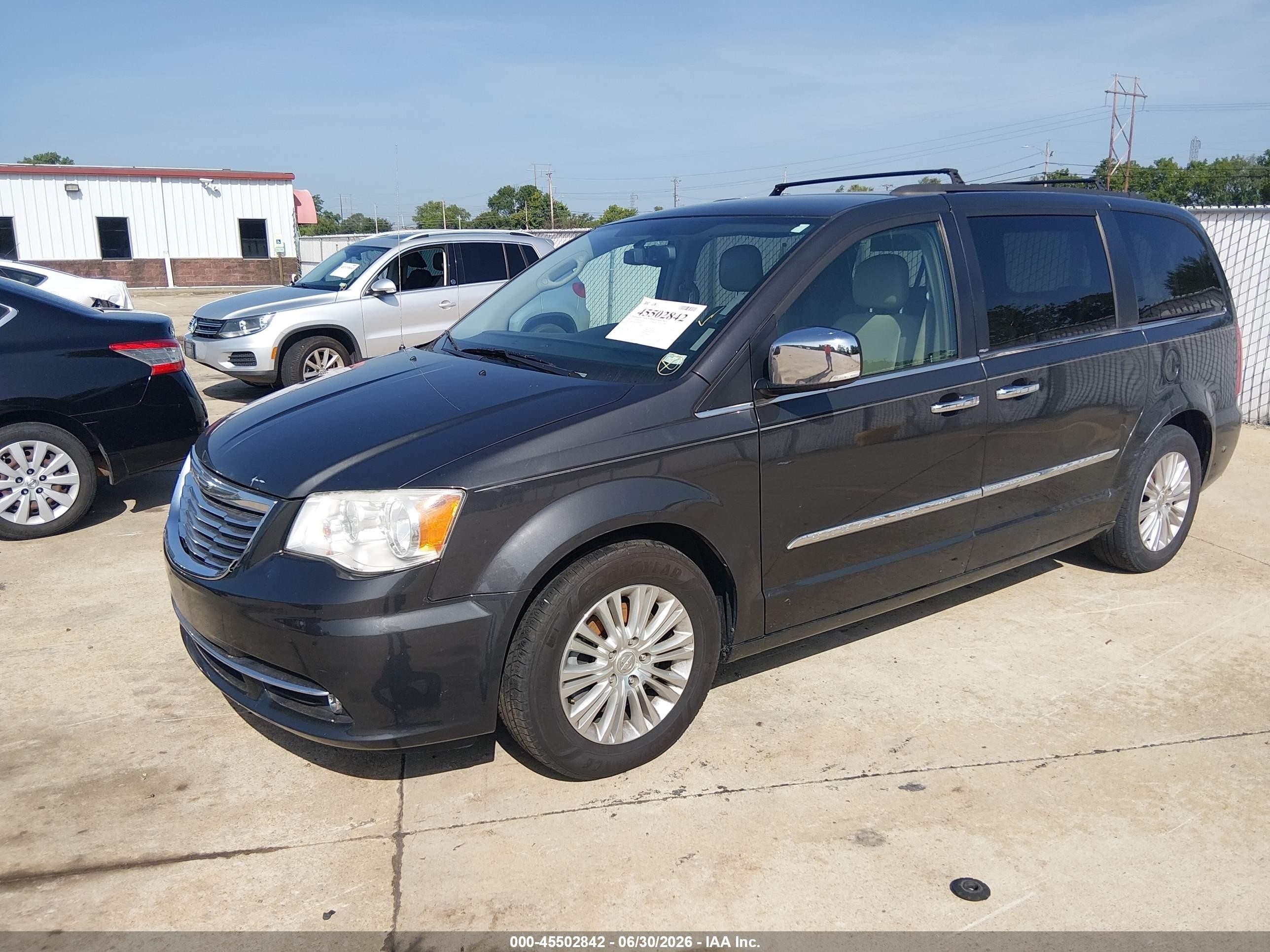 2012 Chrysler Town & Country Touring-l Gray vin: 2C4RC1CG3CR208977