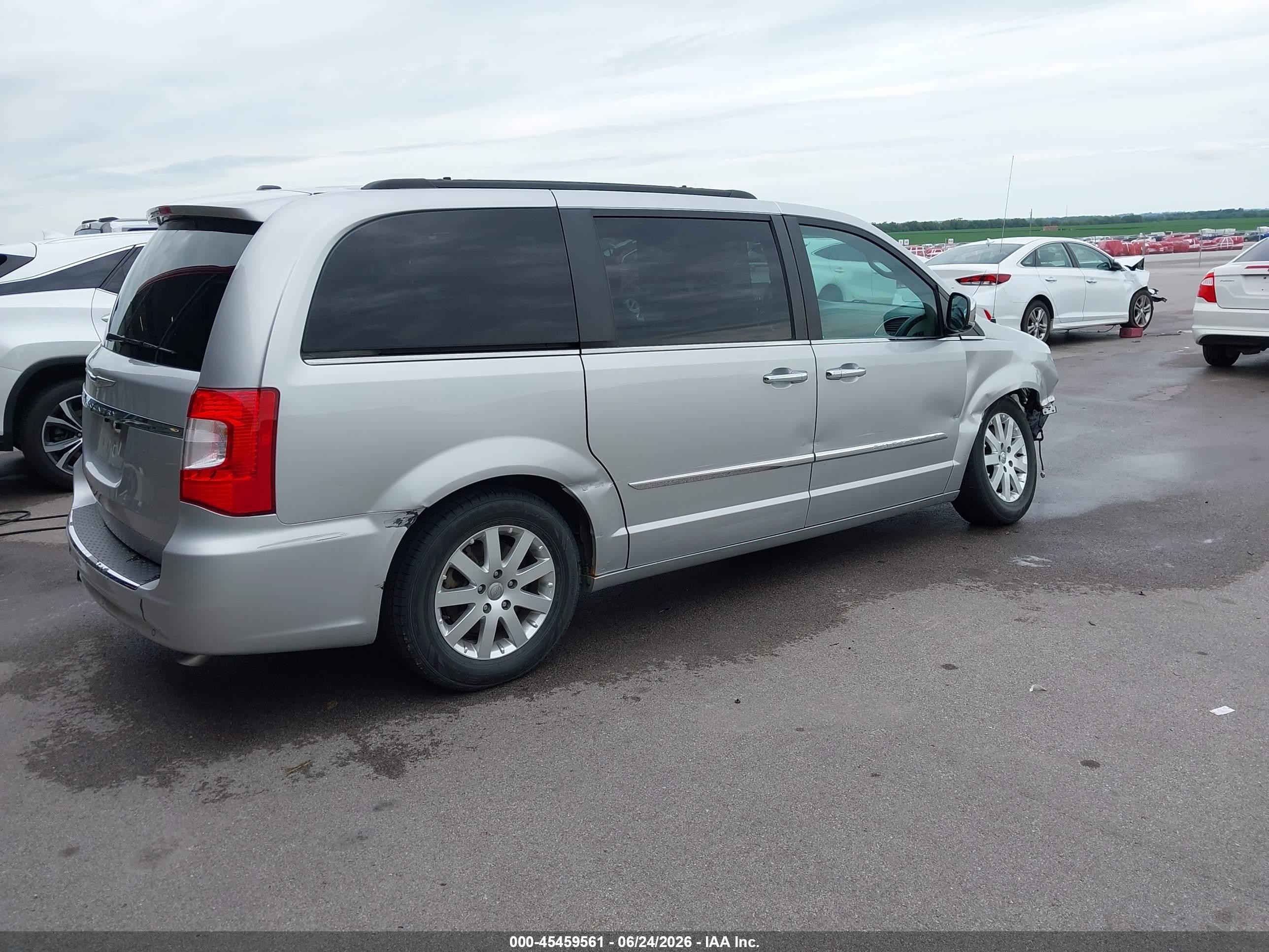 2012 Chrysler Town & Country Touring-l Silver vin: 2C4RC1CG3CR232616