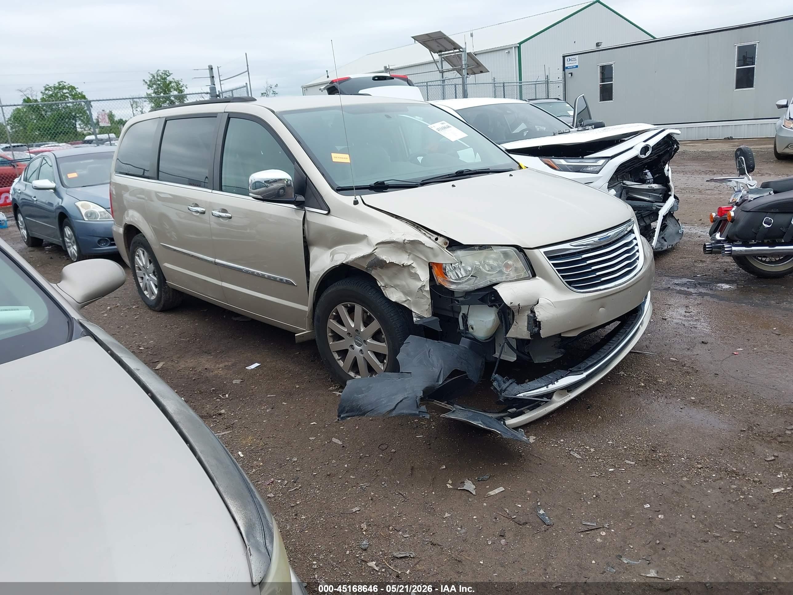 2012 Chrysler Town & Country Touring-l Gold vin: 2C4RC1CG3CR401730