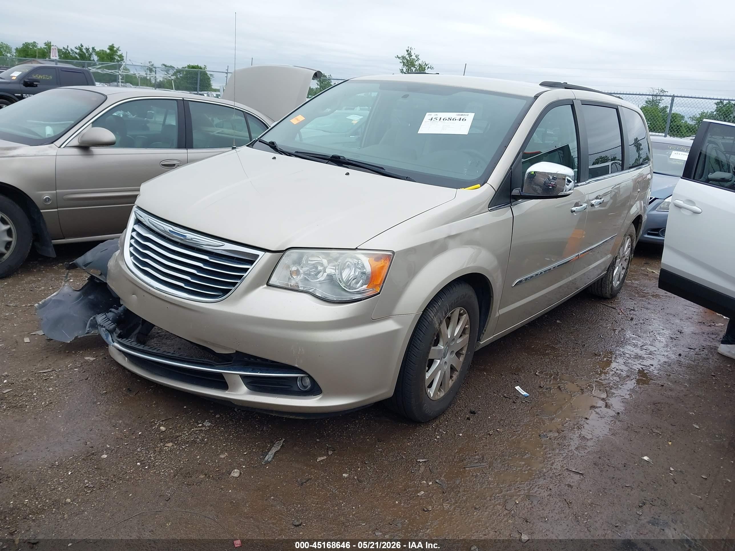 2012 Chrysler Town & Country Touring-l Gold vin: 2C4RC1CG3CR401730