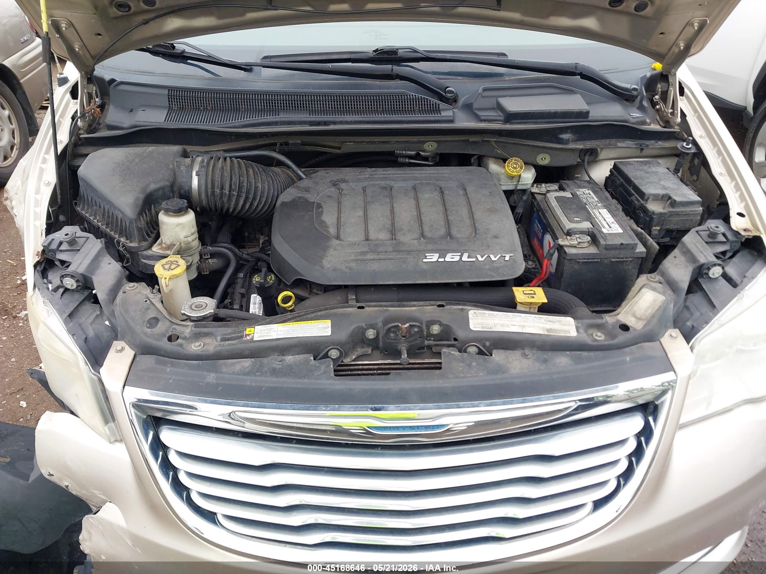 2012 Chrysler Town & Country Touring-l Gold vin: 2C4RC1CG3CR401730