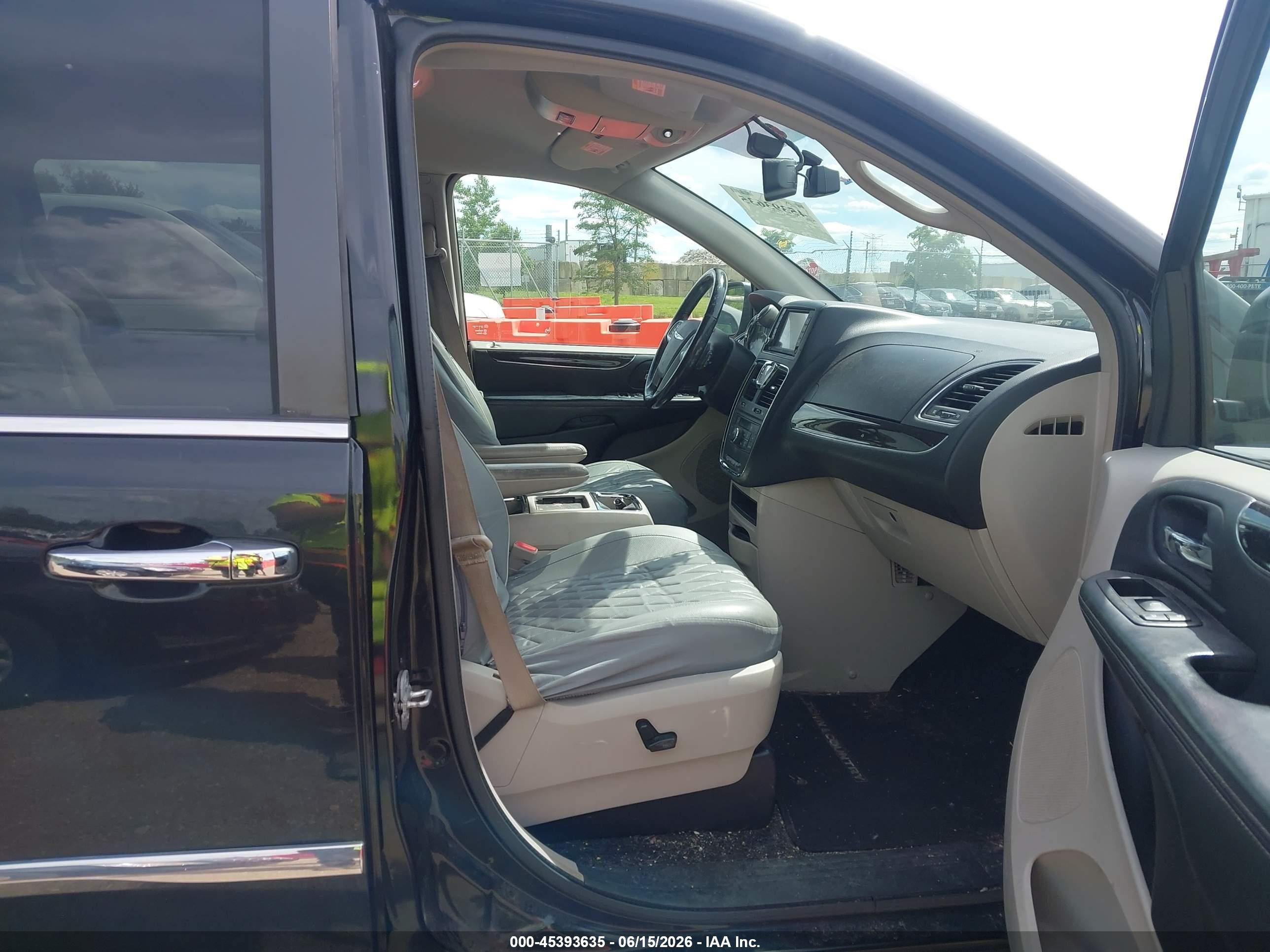2012 Chrysler Town & Country Touring-l Black vin: 2C4RC1CG3CR416115