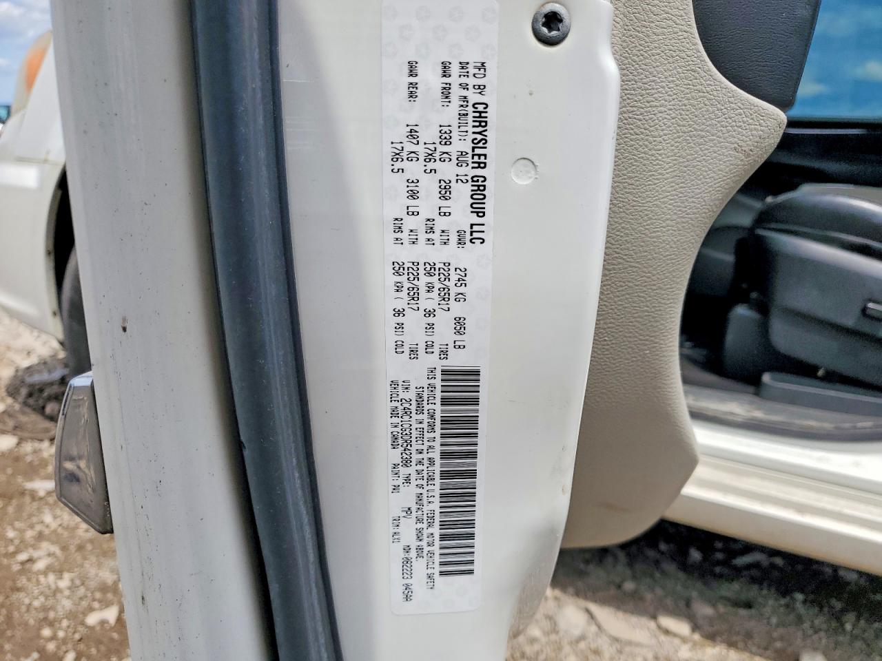 2013 Chrysler Town-country White vin: 2C4RC1CG3DR542380
