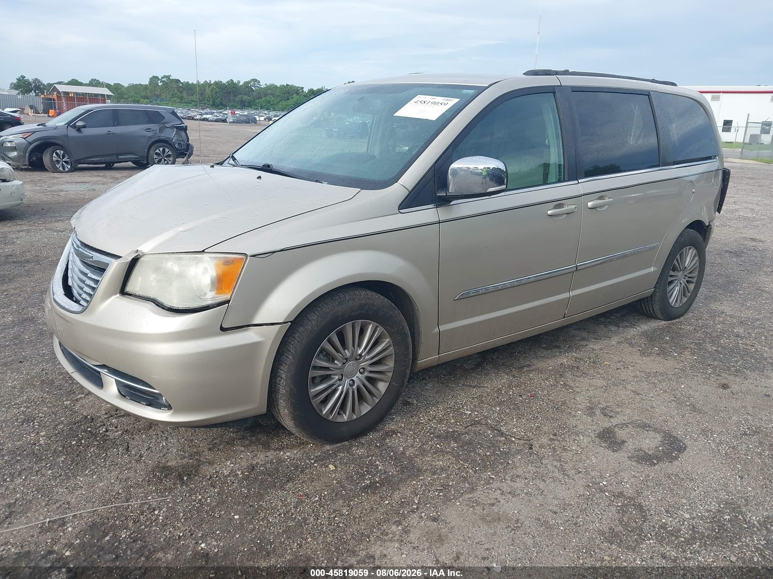 2013 Chrysler Town & Country Touring-l Gold vin: 2C4RC1CG3DR651714