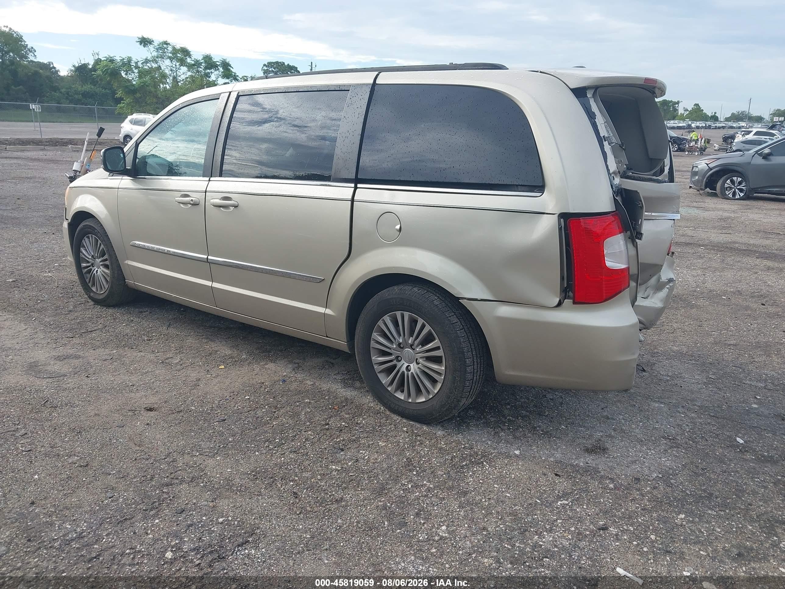2013 Chrysler Town & Country Touring-l Gold vin: 2C4RC1CG3DR651714