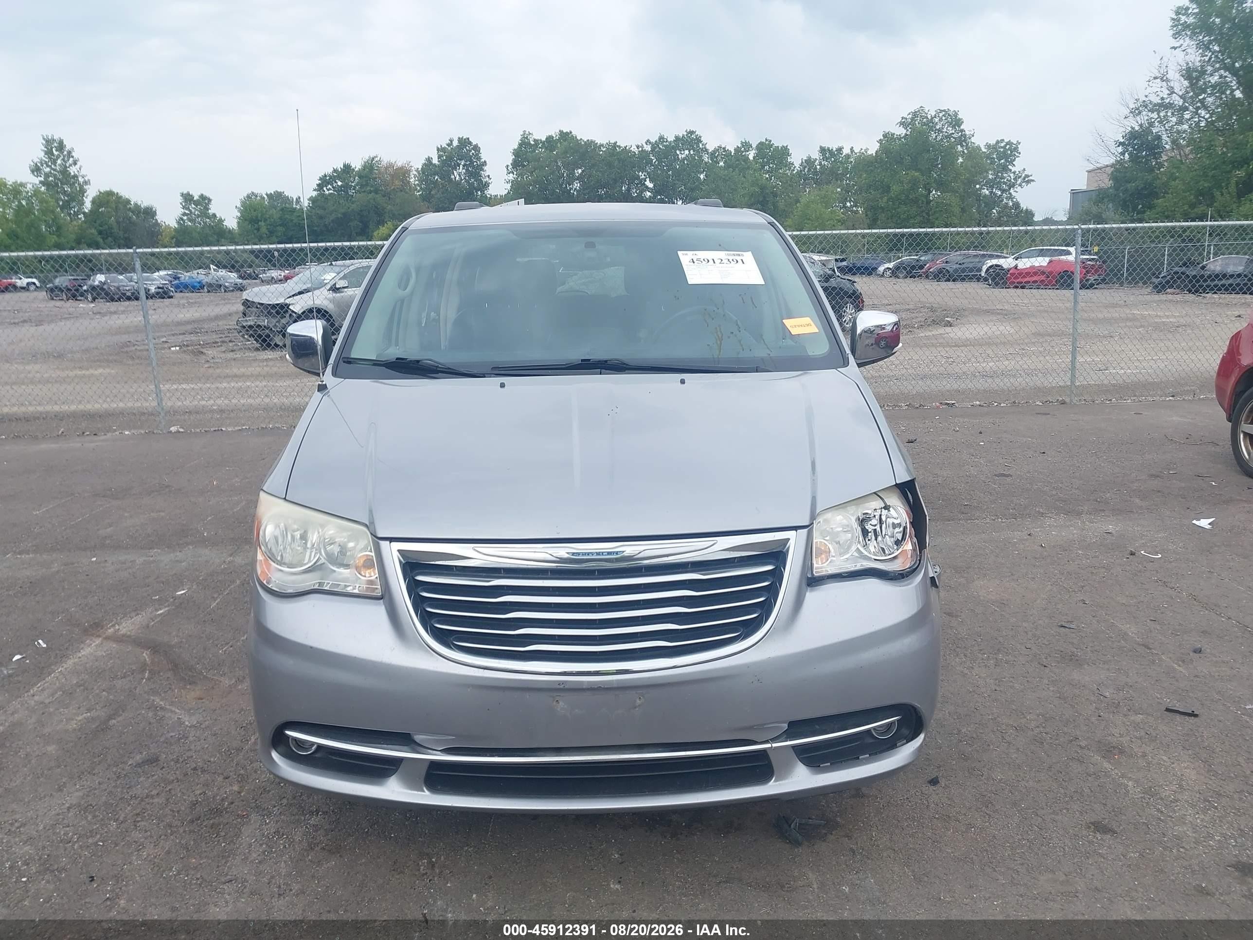 2013 Chrysler Town & Country Touring-l Silver vin: 2C4RC1CG3DR785719