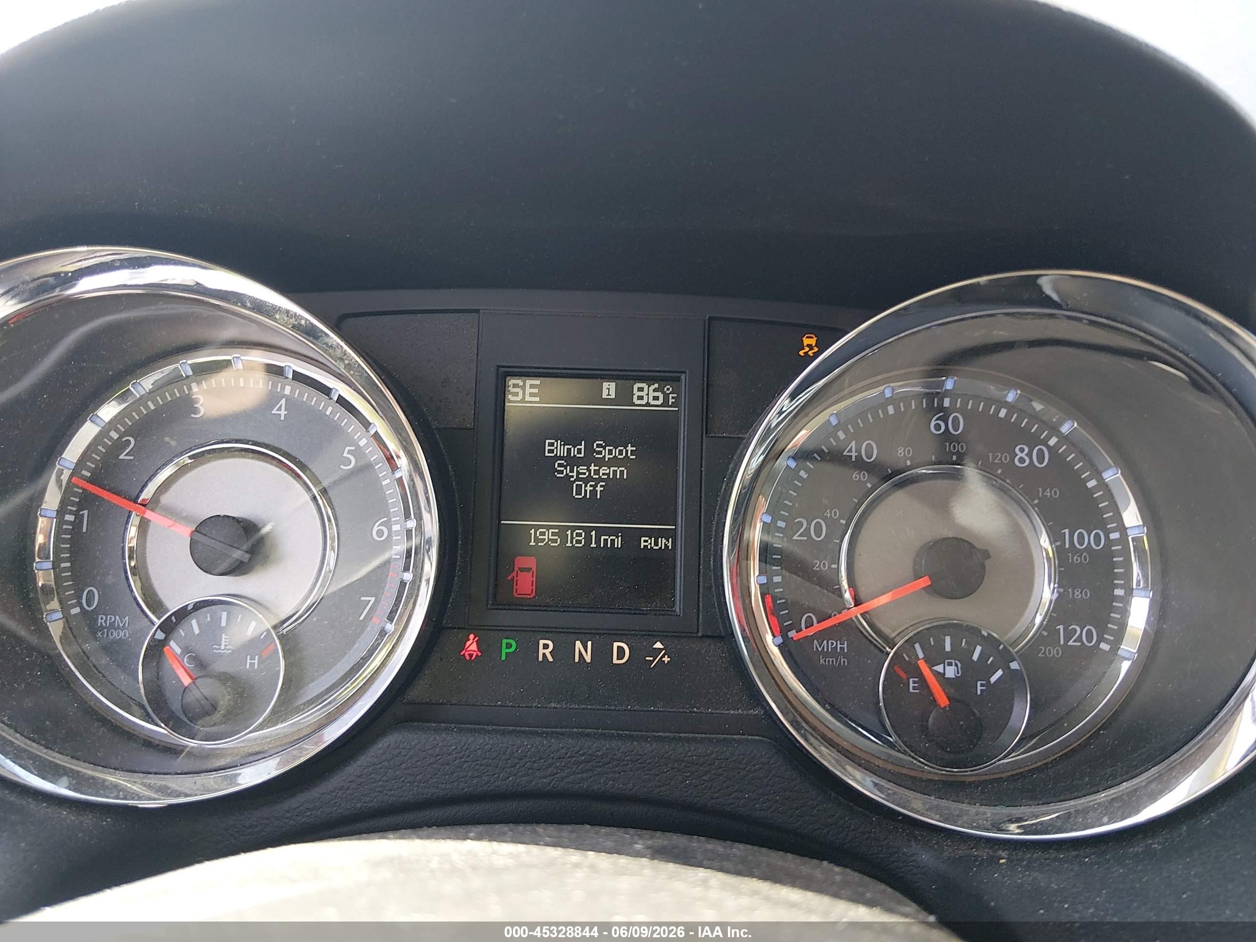 2014 Chrysler Town & Country Touring-l Silver vin: 2C4RC1CG3ER234353