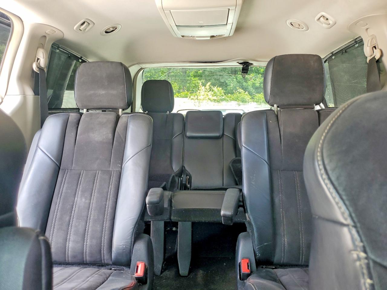 2014 Chrysler Town & Country Touring L Gray vin: 2C4RC1CG3ER251900