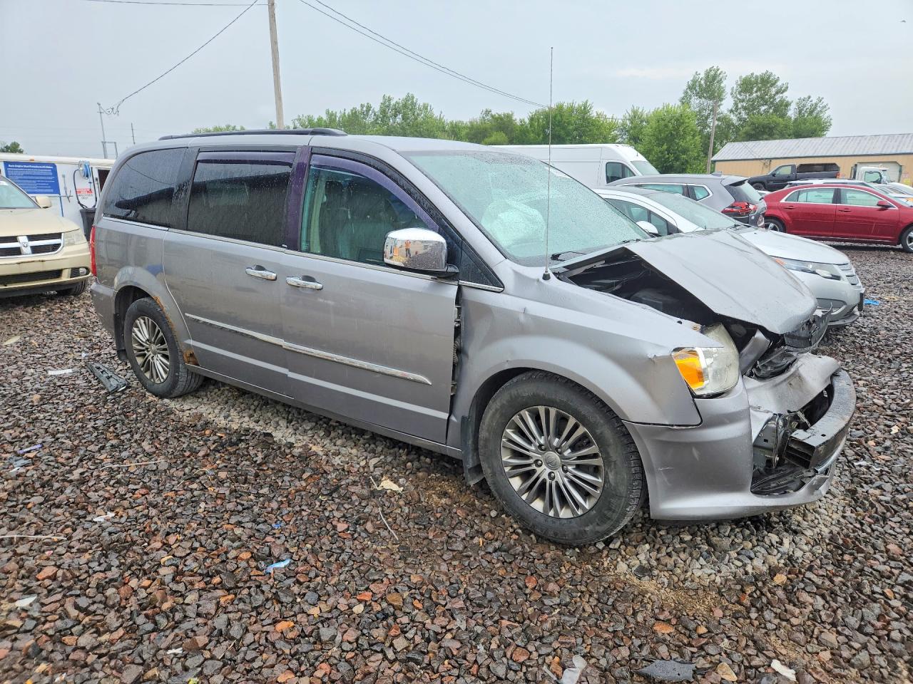 2014 Chrysler Town & Country Touring L Серебряный vin: 2C4RC1CG3ER257602