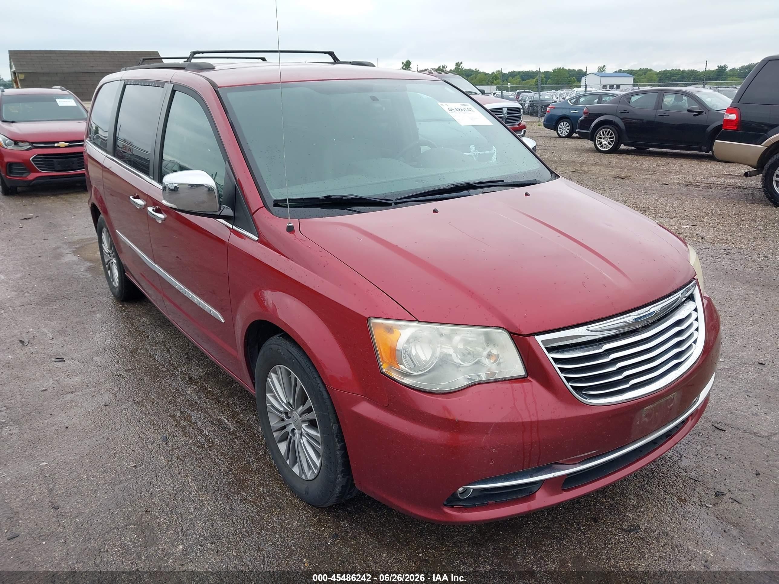 2014 Chrysler Town & Country Touring-l Burgundy vin: 2C4RC1CG3ER284833