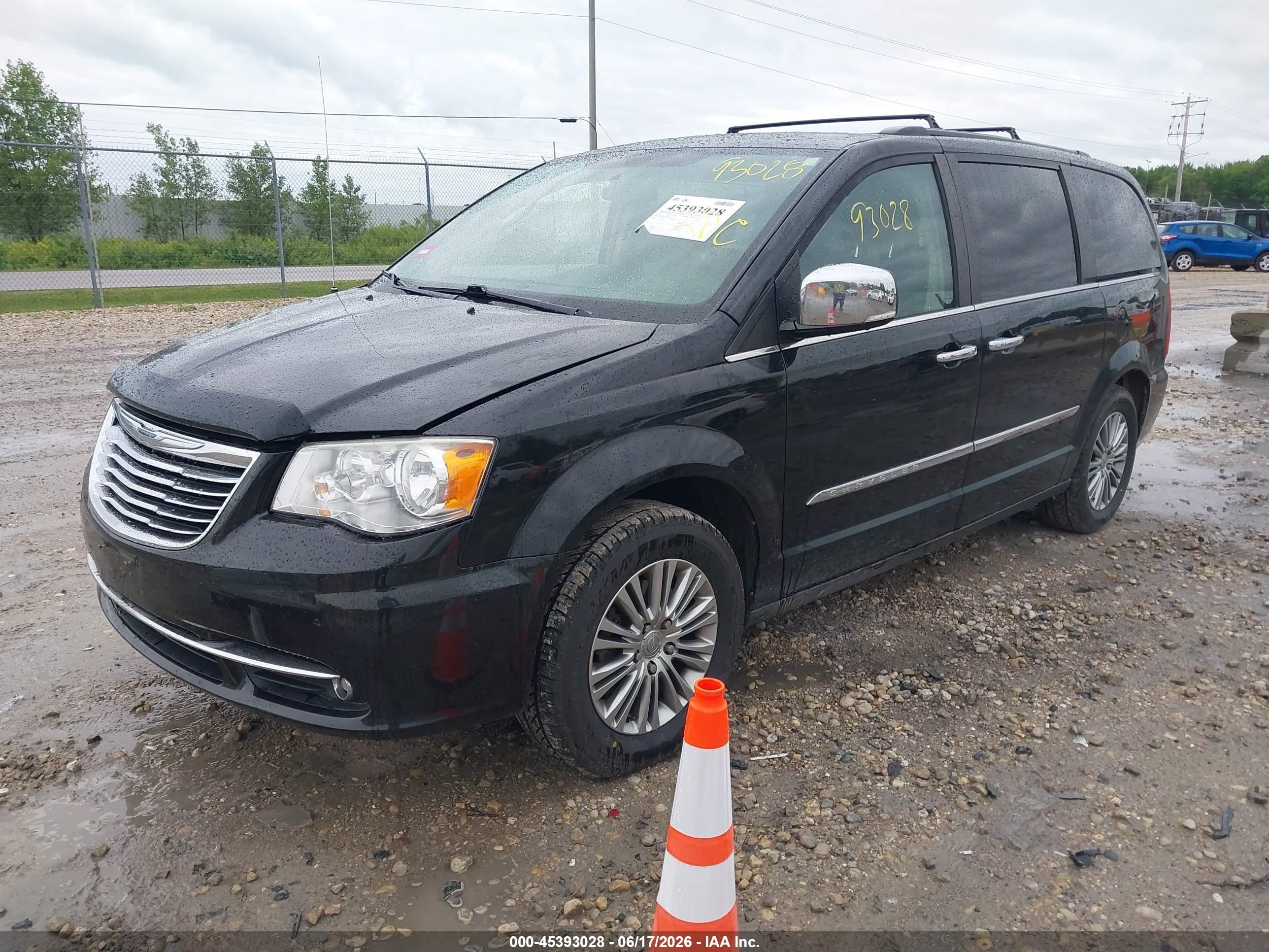 2014 Chrysler Town & Country Touring-l Gray vin: 2C4RC1CG3ER455659
