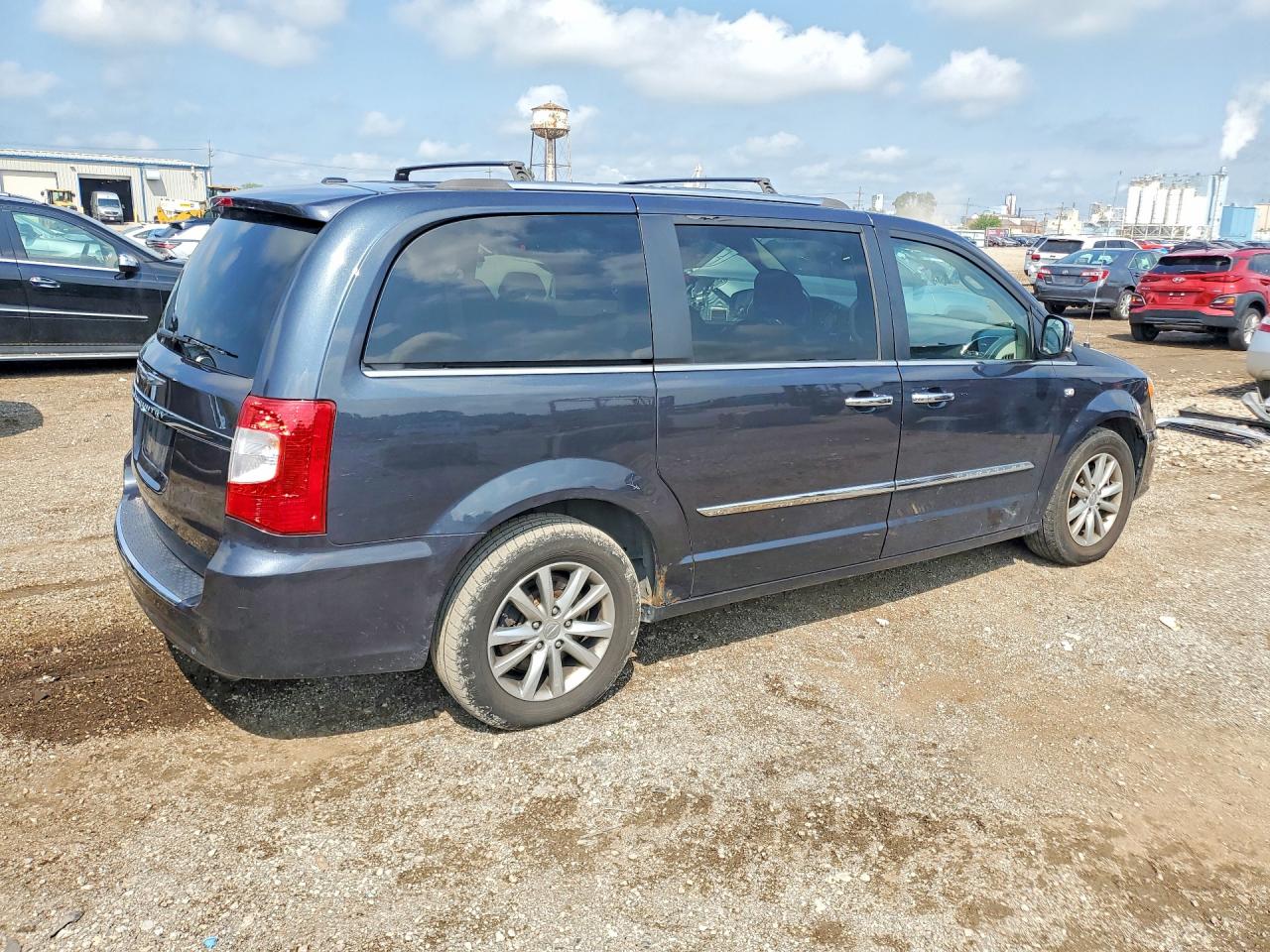2014 Chrysler Town & Country Touring L Blue vin: 2C4RC1CG3ER470503