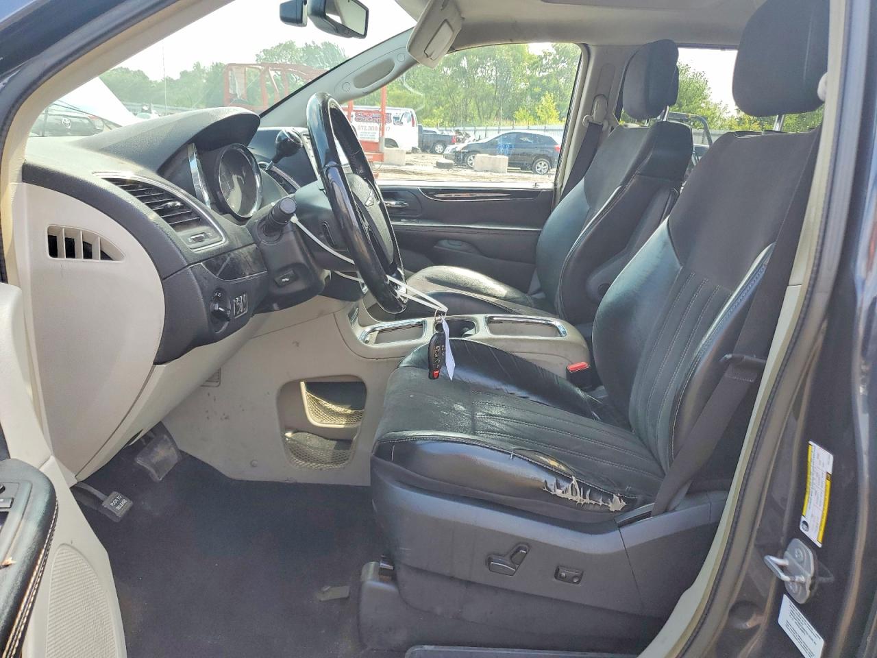2014 Chrysler Town & Country Touring L Blue vin: 2C4RC1CG3ER470503