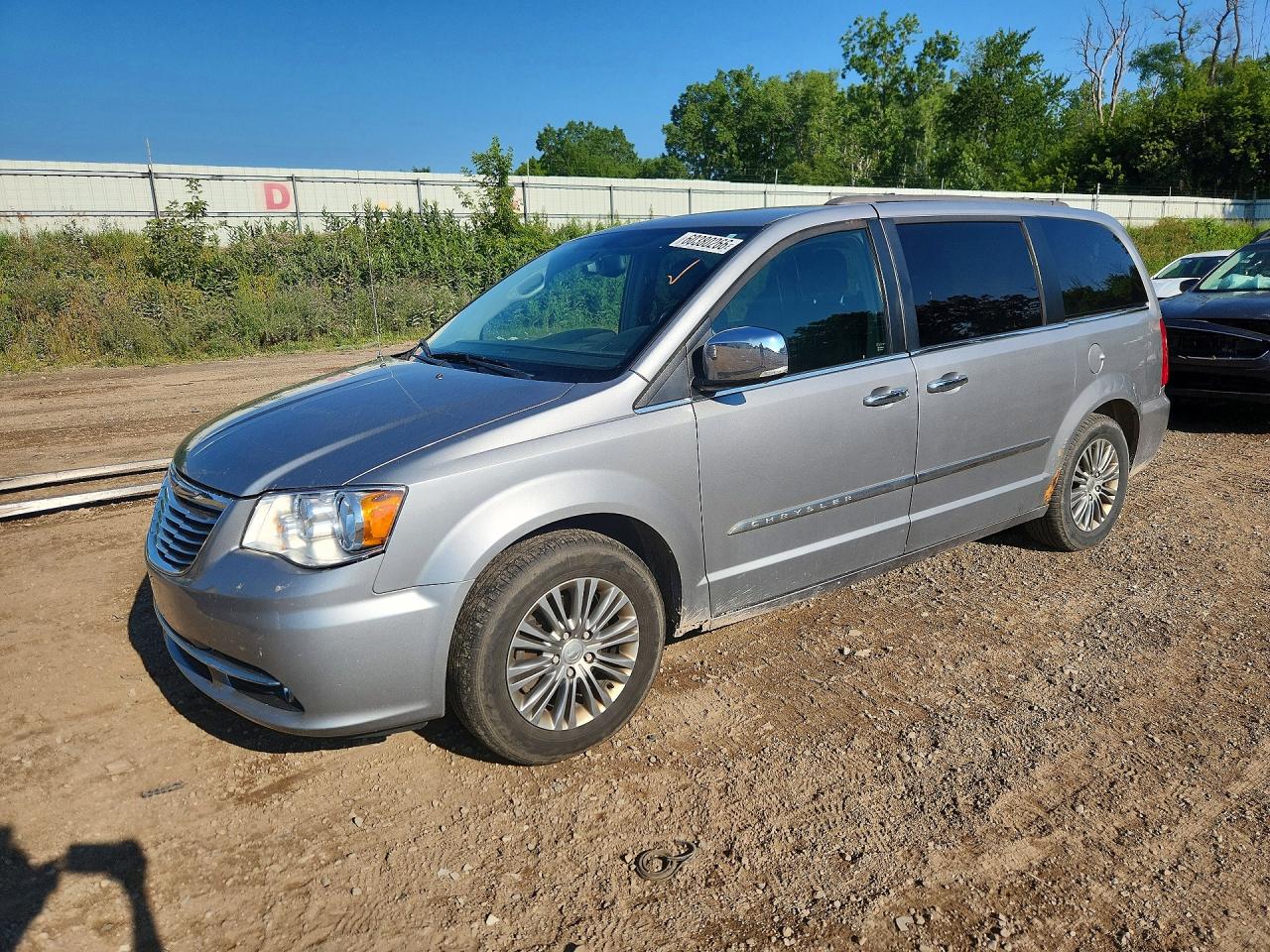 2015 Chrysler Town & Country Touring L Silver vin: 2C4RC1CG3FR522309
