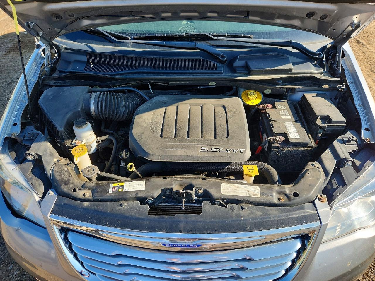 2015 Chrysler Town & Country Touring L Silver vin: 2C4RC1CG3FR522309