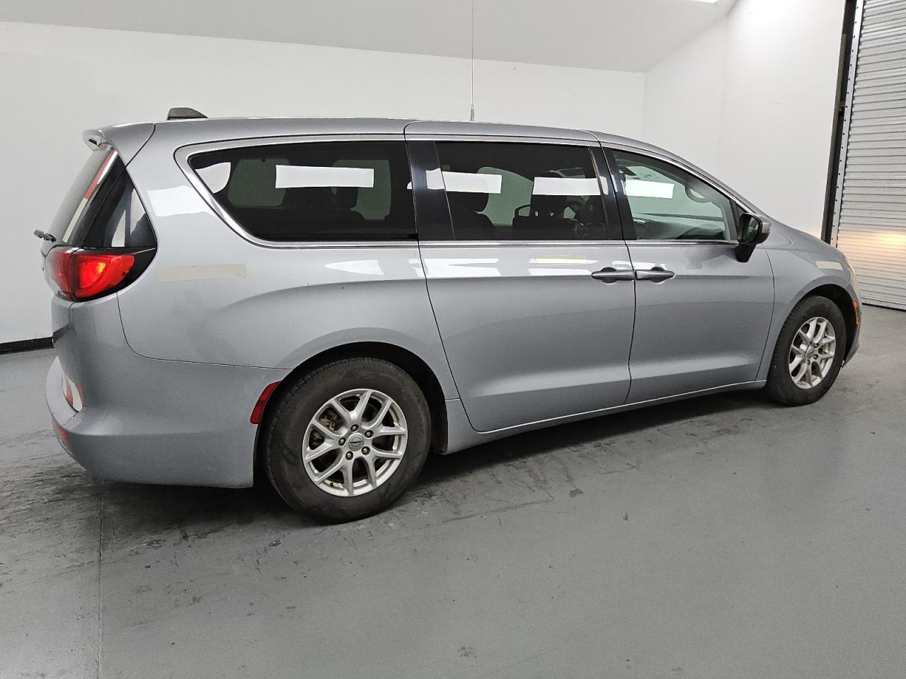 2021 Chrysler Voyager Lx Silver vin: 2C4RC1CG3MR580269 Damage: Right Qtr Panel, Chipped, 2