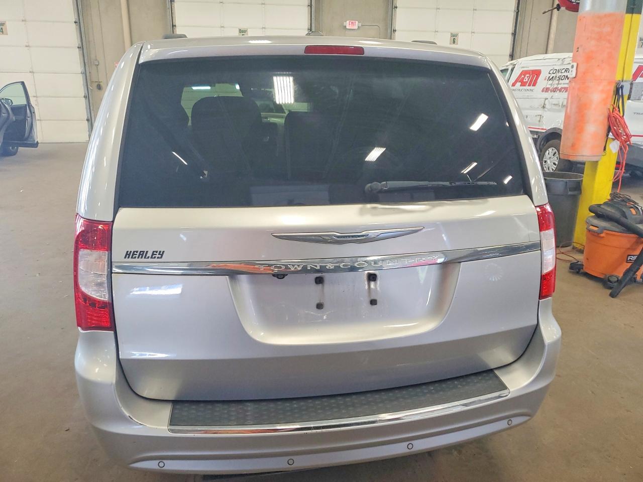 2012 Chrysler Town & Country Touring L Gray vin: 2C4RC1CG4CR209345