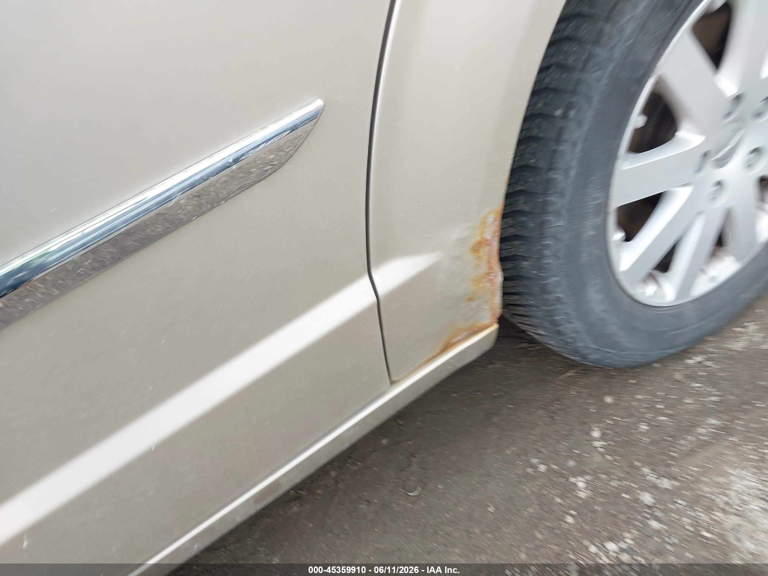 2012 Chrysler Town & Country Touring-l Champagne vin: 2C4RC1CG4CR301362