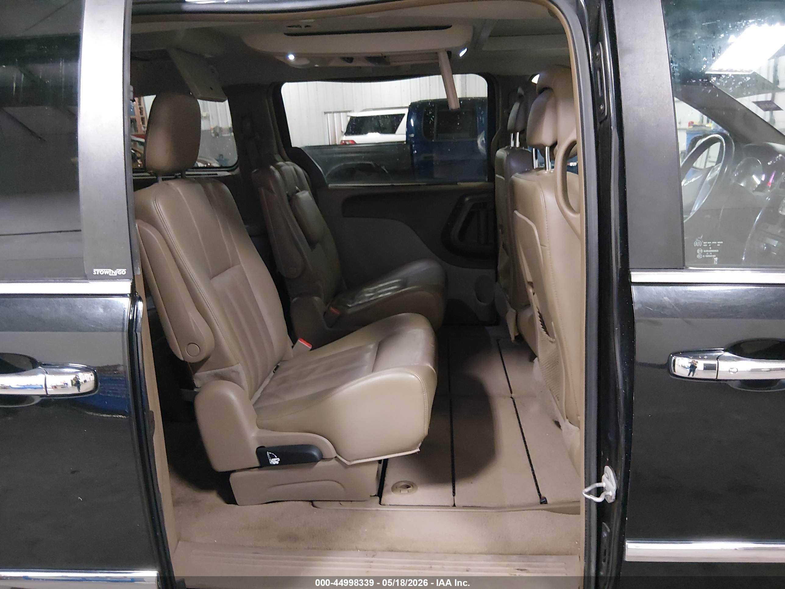 2012 Chrysler Town & Country Touring-l Черный vin: 2C4RC1CG4CR416575