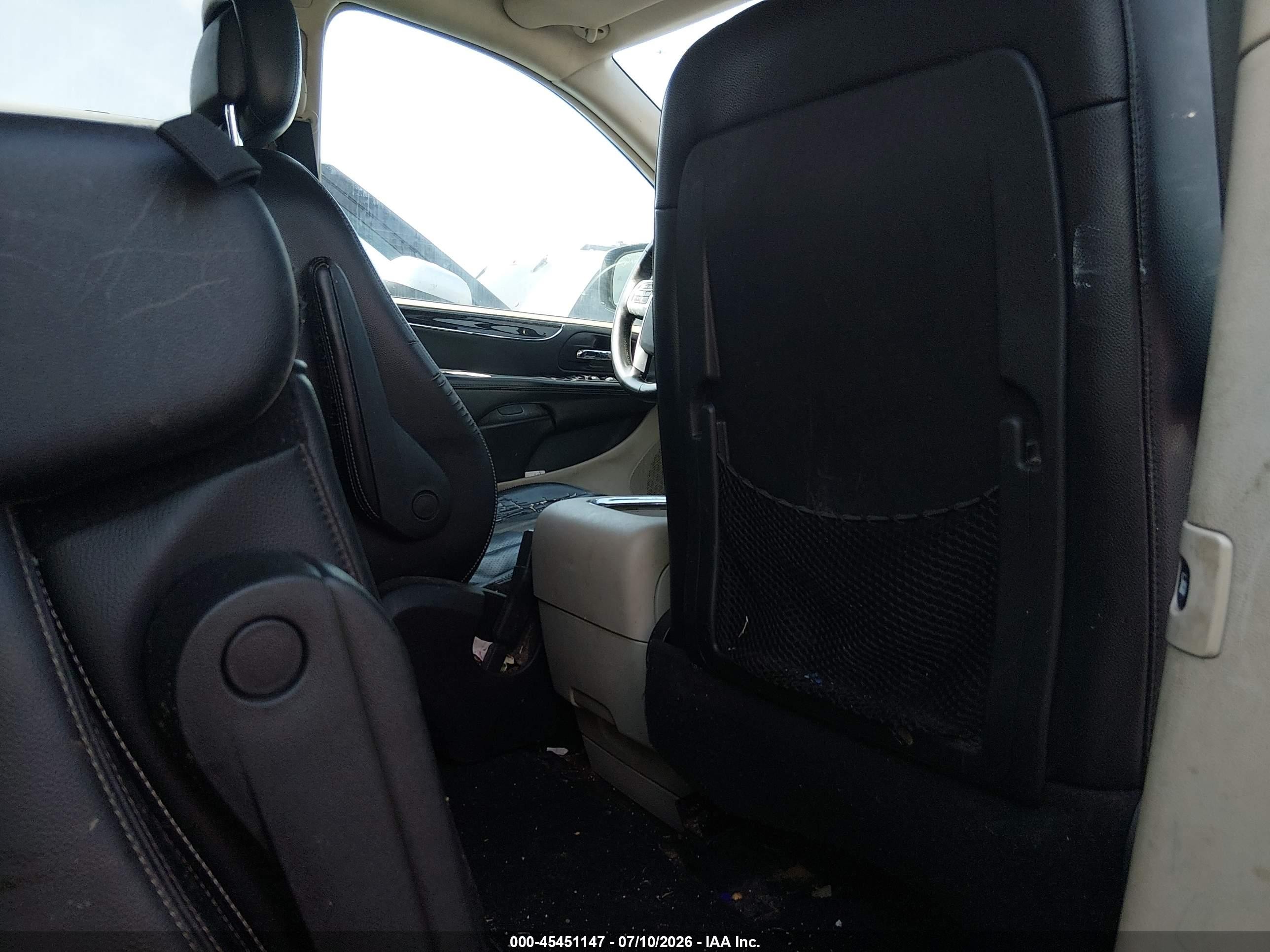 2013 Chrysler Town & Country Touring-l Gray vin: 2C4RC1CG4DR509419