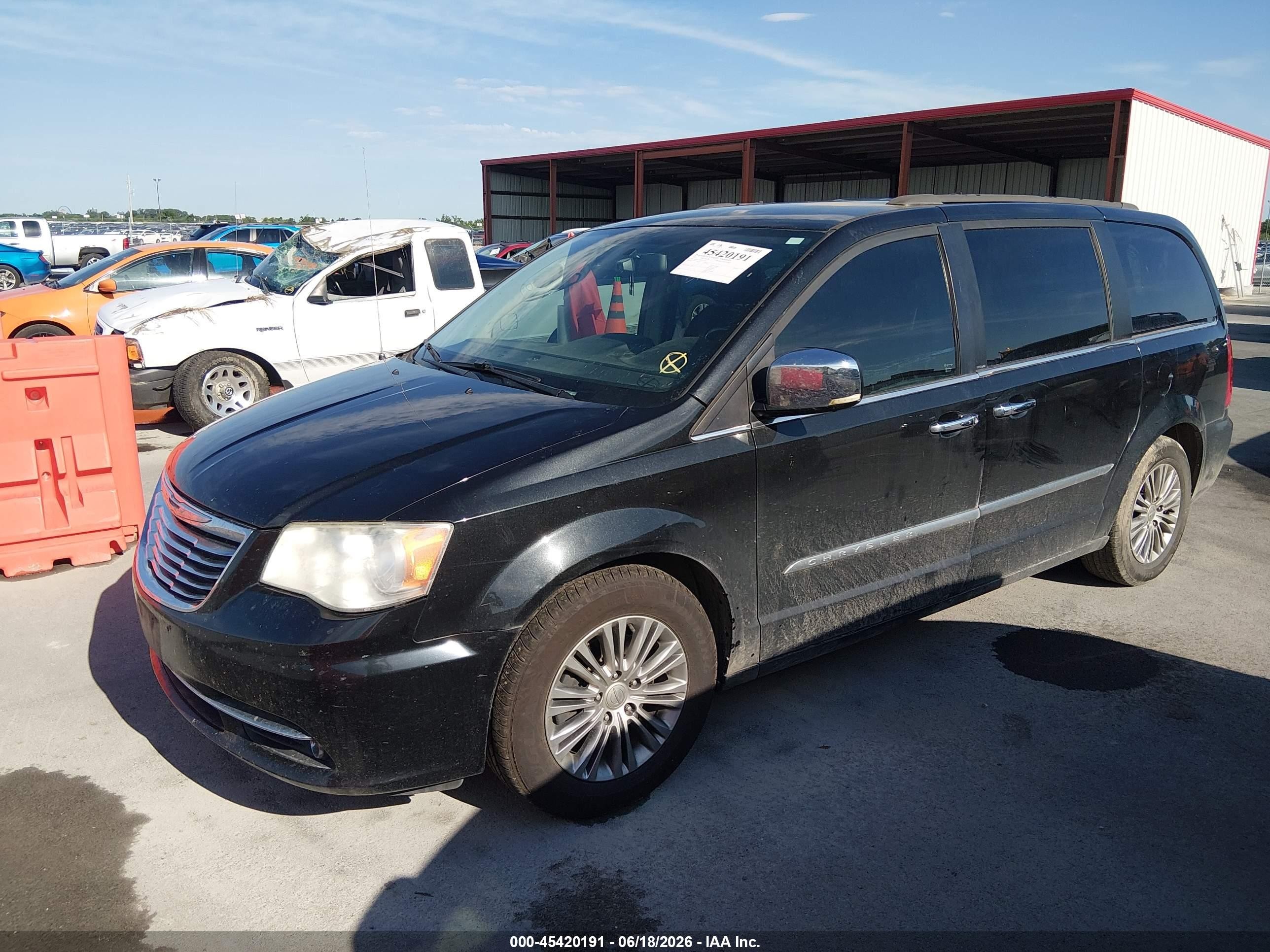 2013 Chrysler Town & Country Touring-l Black vin: 2C4RC1CG4DR572522