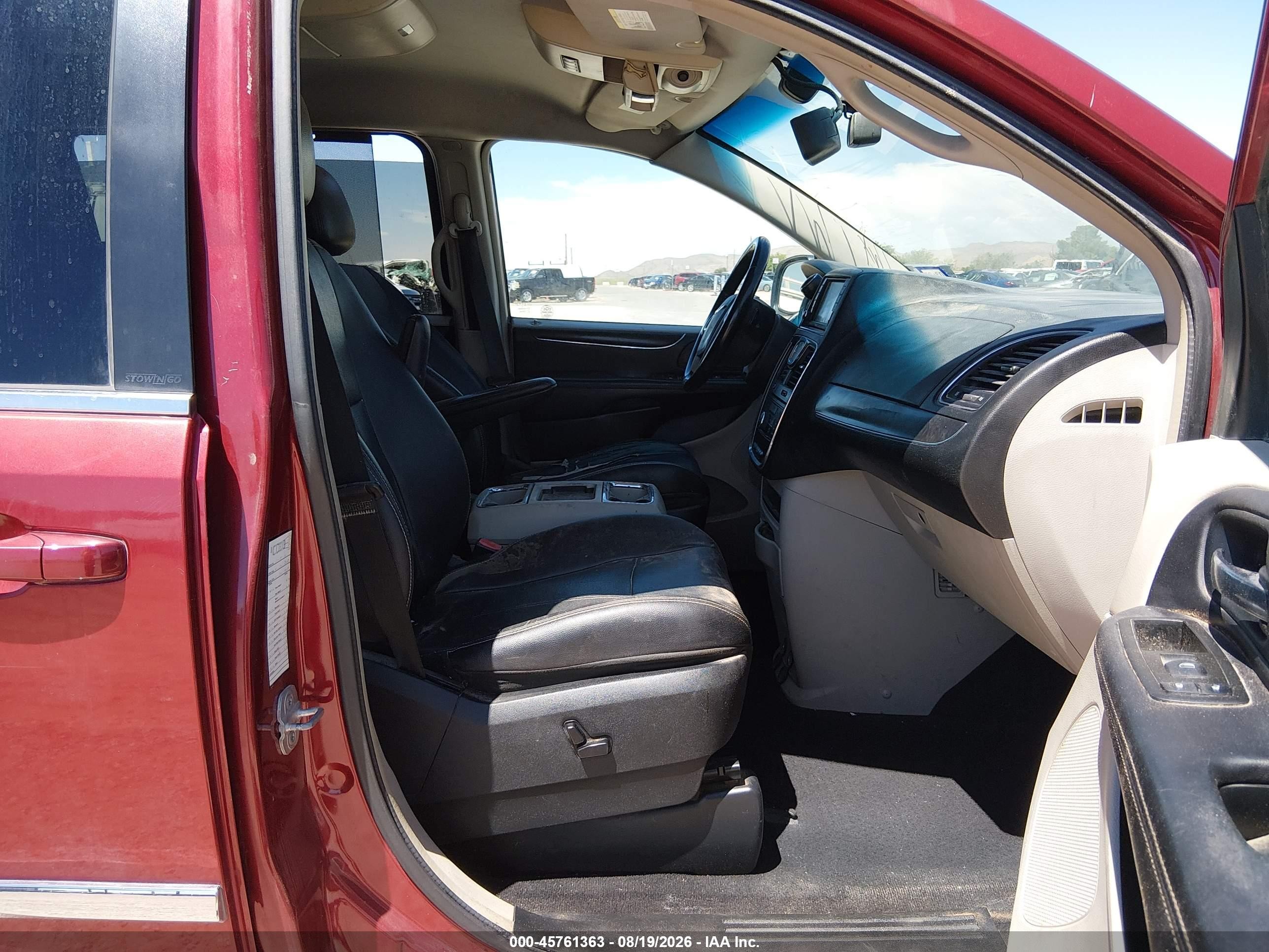 2013 Chrysler Town & Country Touring-l Maroon vin: 2C4RC1CG4DR585044