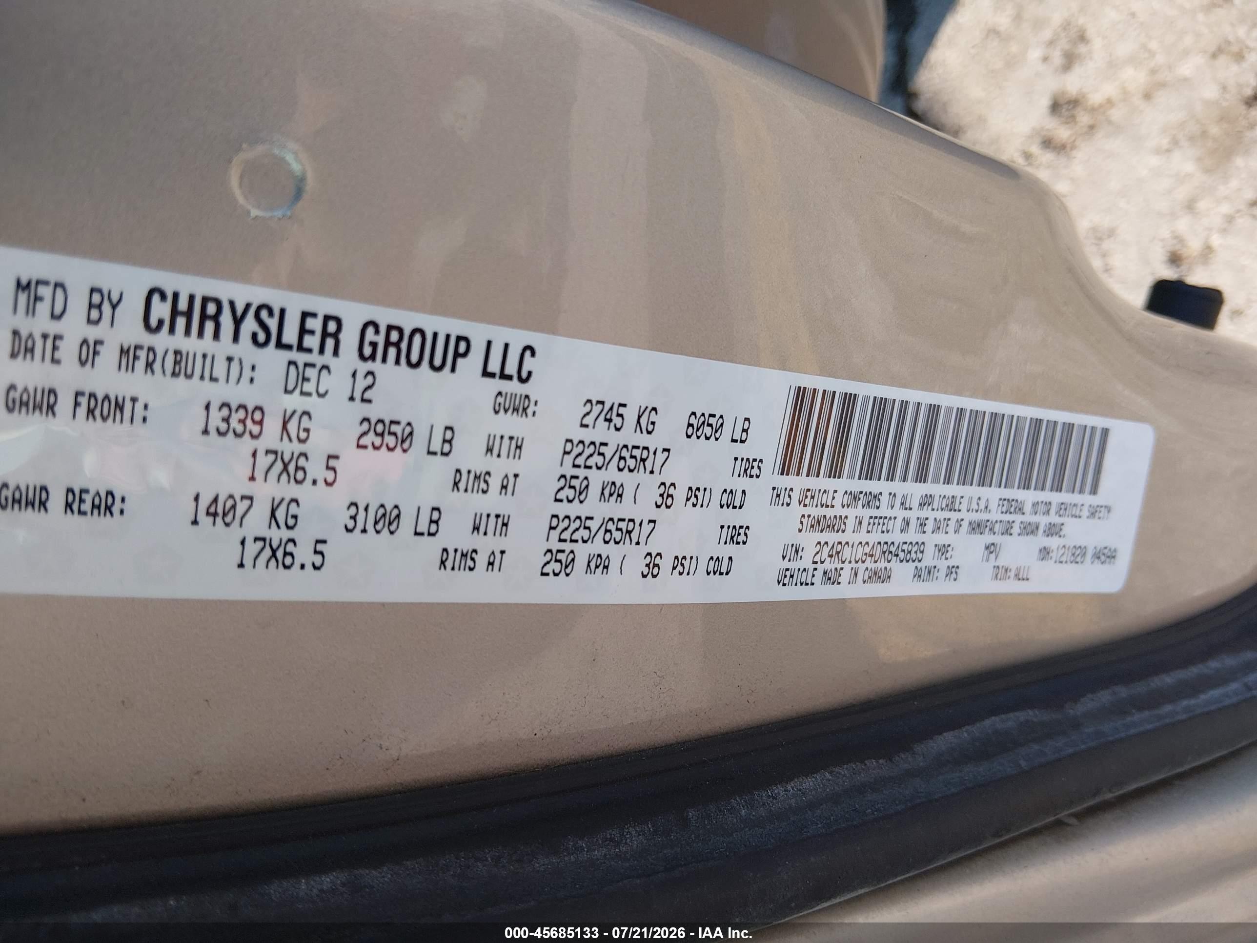 2013 Chrysler Town & Country Touring-l Gold vin: 2C4RC1CG4DR645839