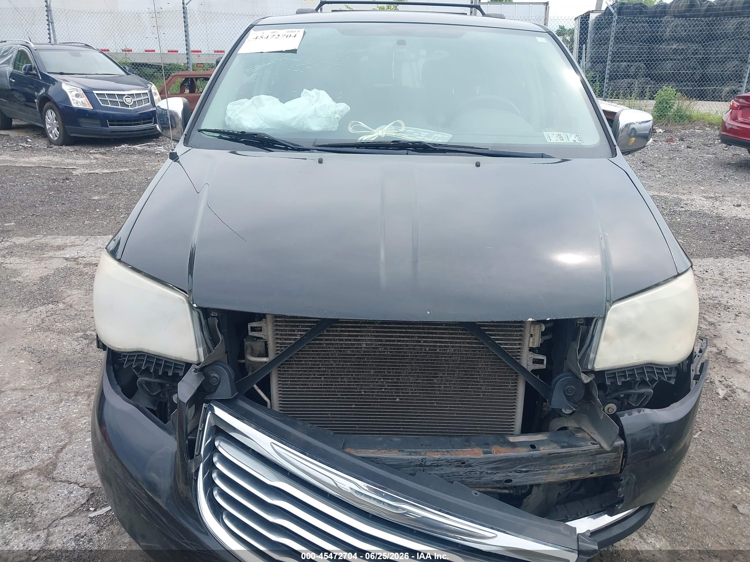 2013 Chrysler Town & Country Touring-l Black vin: 2C4RC1CG4DR805234