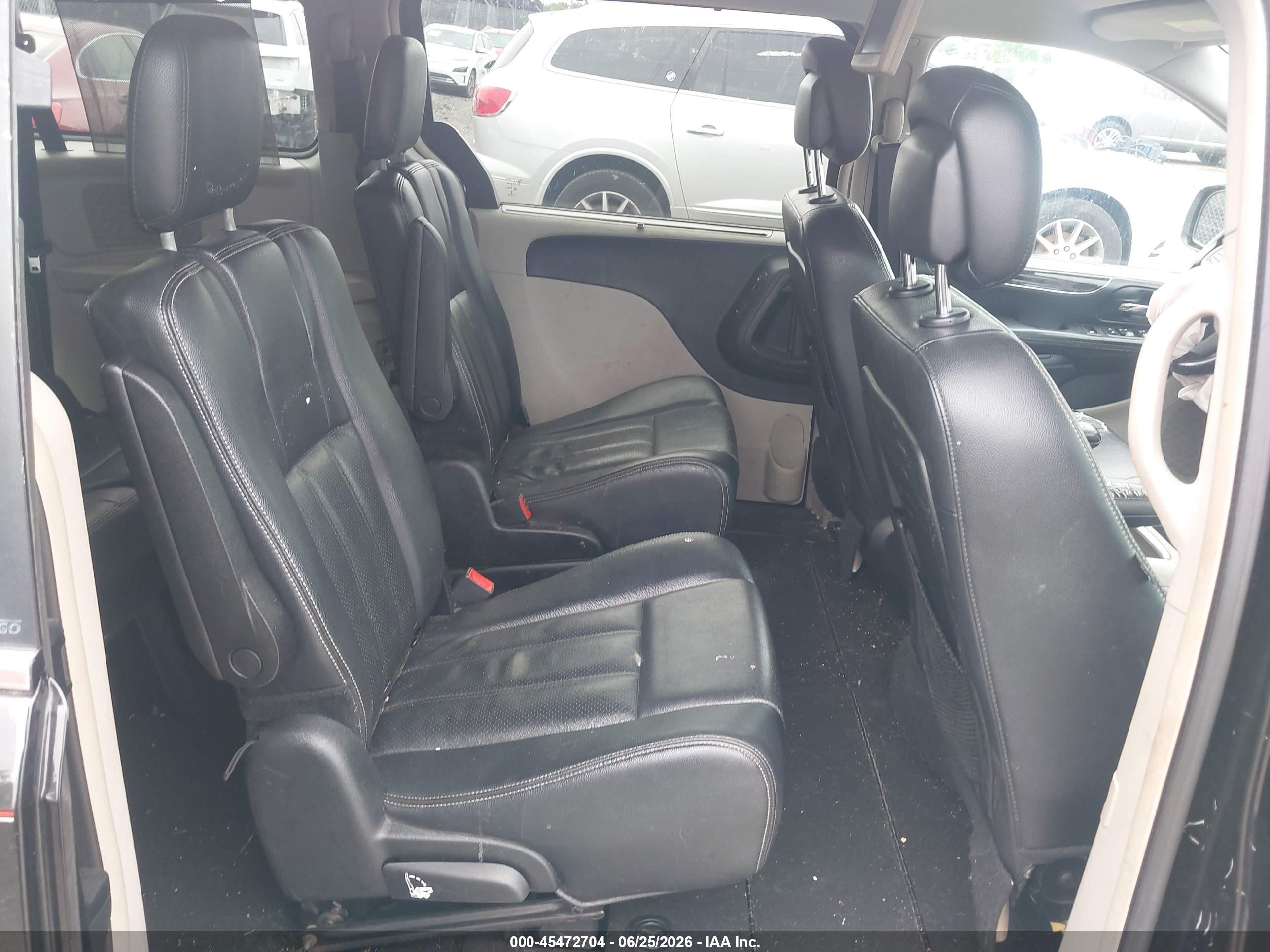 2013 Chrysler Town & Country Touring-l Black vin: 2C4RC1CG4DR805234
