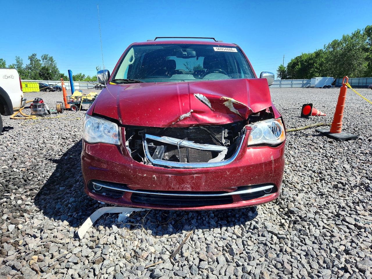 2014 Chrysler Town & Country Touring L Red vin: 2C4RC1CG4ER189407