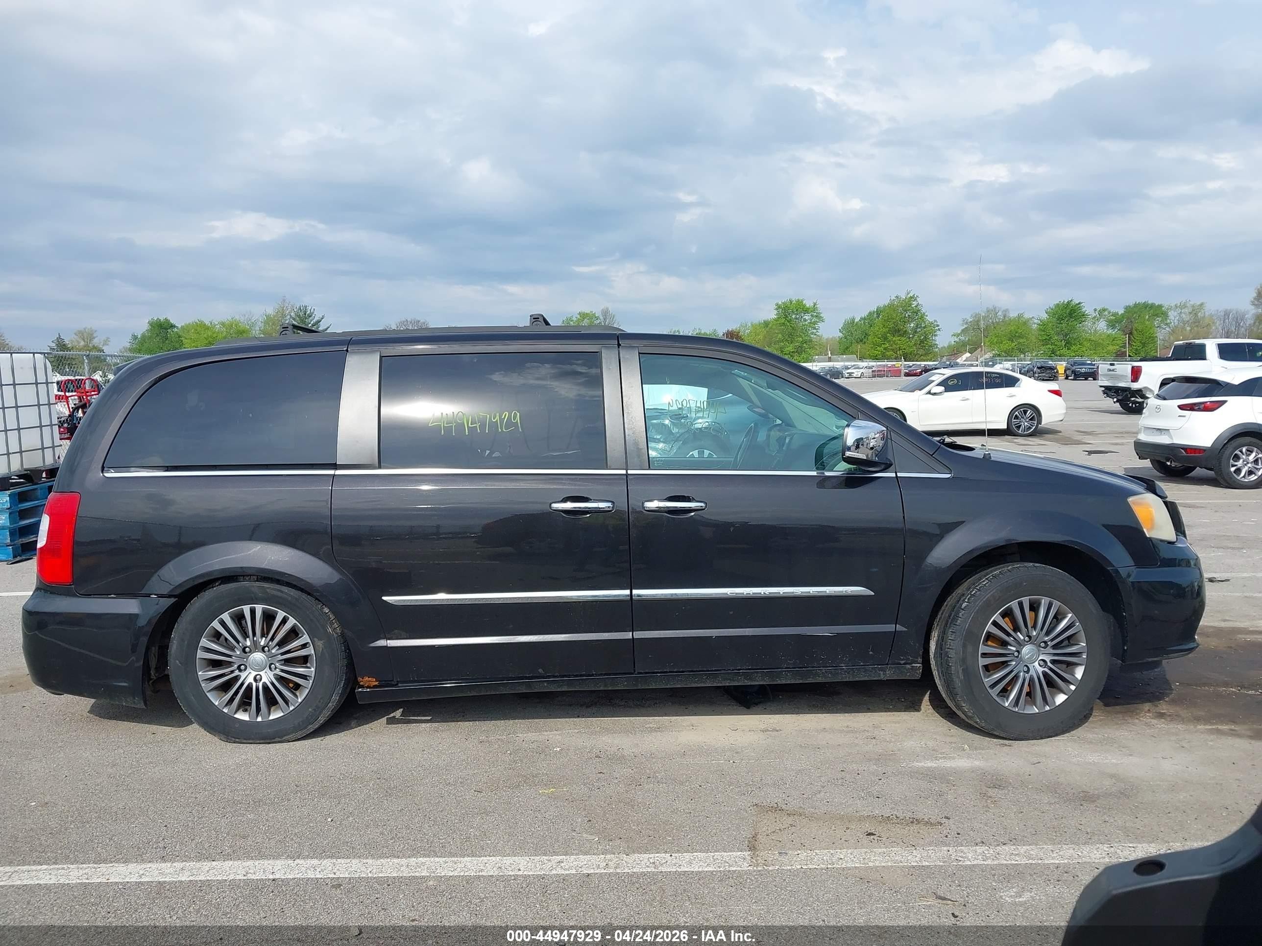 2014 Chrysler Town & Country Touring-l Черный vin: 2C4RC1CG4ER251873