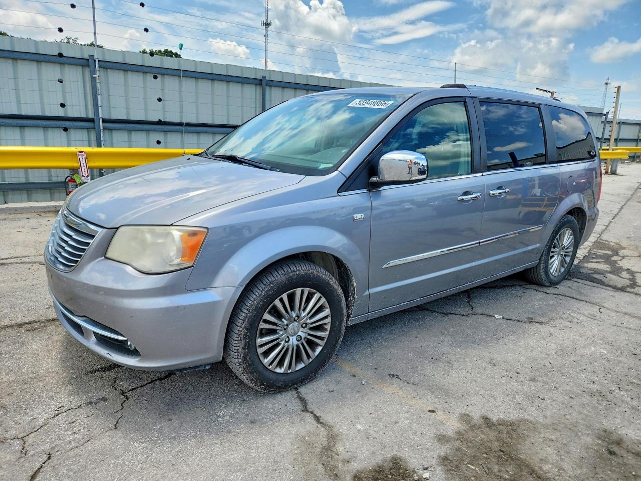2014 Chrysler Town & Country Touring L Silver vin: 2C4RC1CG4ER319895