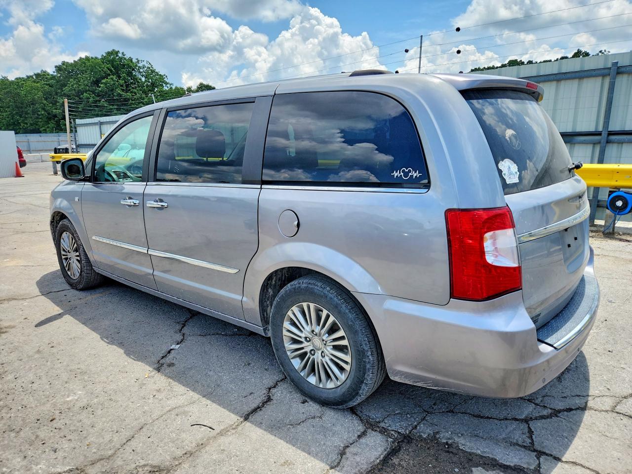 2014 Chrysler Town & Country Touring L Silver vin: 2C4RC1CG4ER319895
