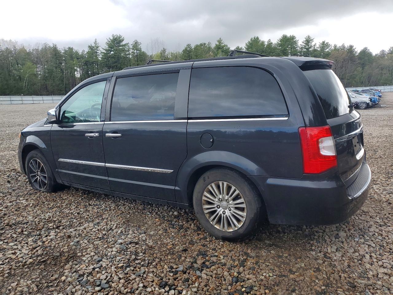 2015 Chrysler Town & Country Touring L Черный vin: 2C4RC1CG4FR573429