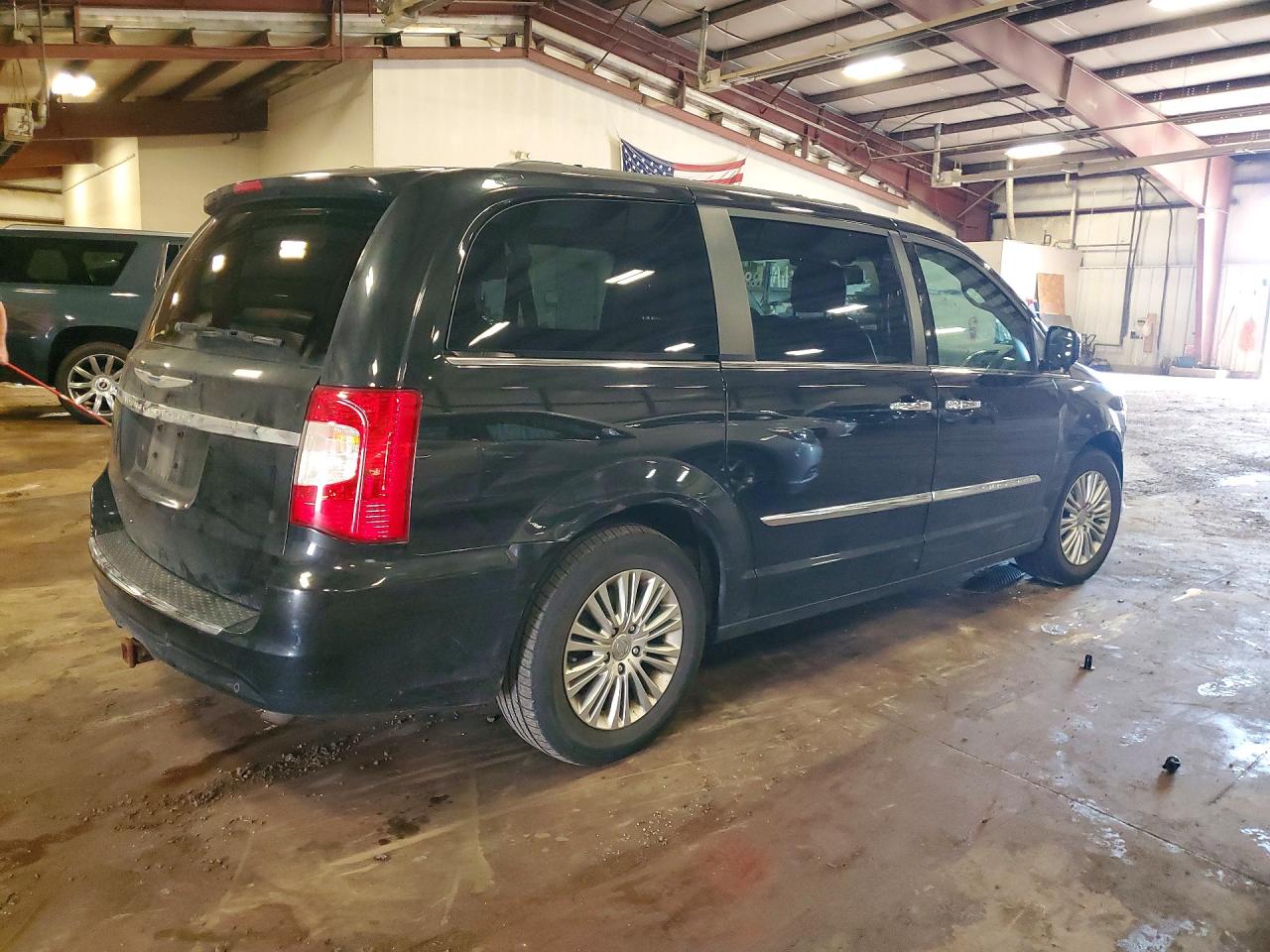 2015 Chrysler Town & Country Touring L Black vin: 2C4RC1CG4FR602749