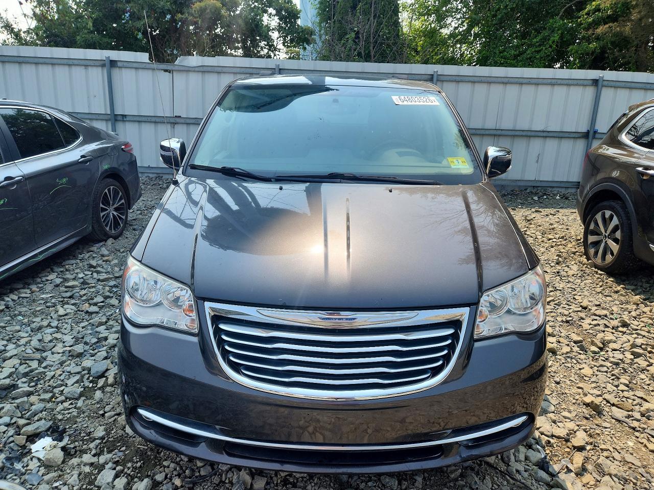 2015 Chrysler Town & Country Touring L Gray vin: 2C4RC1CG4FR617882