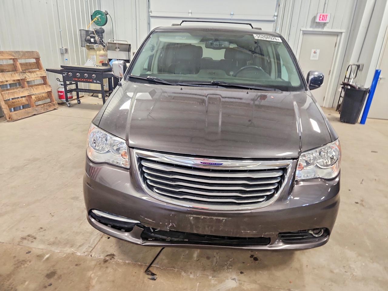 2015 Chrysler Town & Country Touring L Черный vin: 2C4RC1CG4FR674423