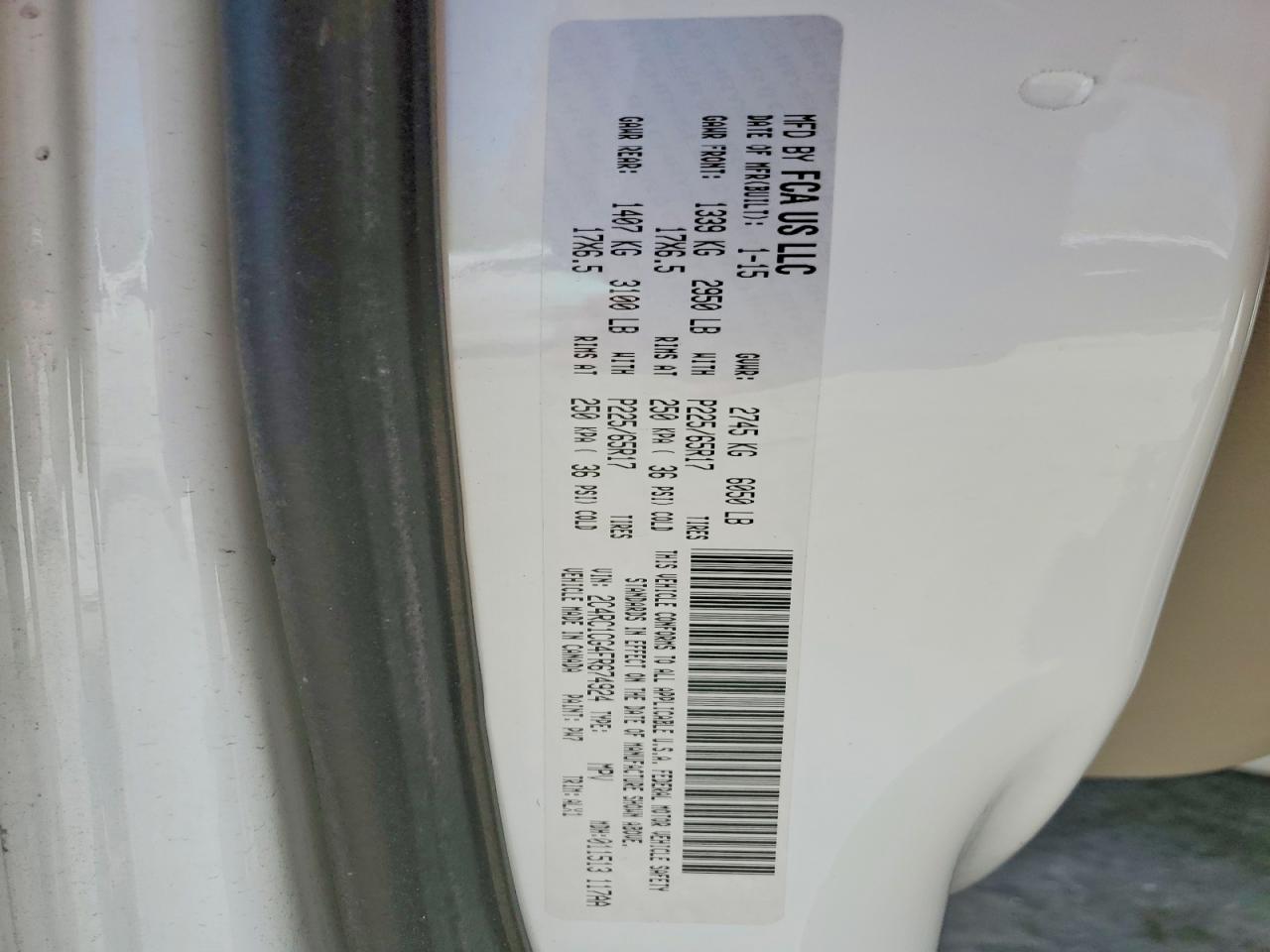2015 Chrysler Town&count Белый vin: 2C4RC1CG4FR674924