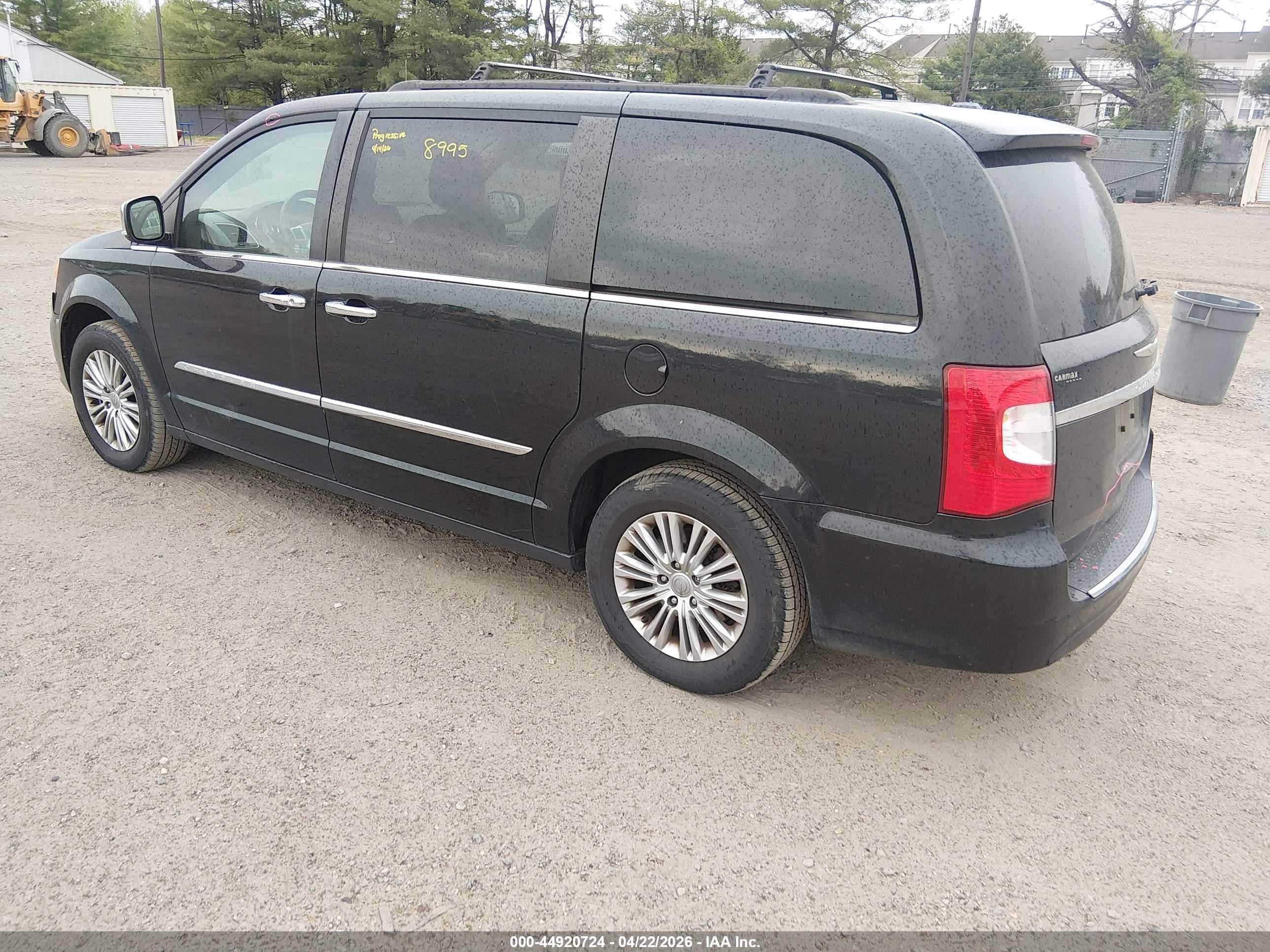 2015 Chrysler Town & Country Touring-l Black vin: 2C4RC1CG4FR729727