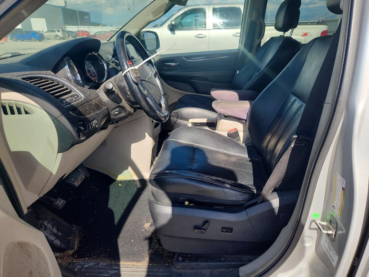 2012 Chrysler Town & Country Touring L Серебряный vin: 2C4RC1CG5CR124238