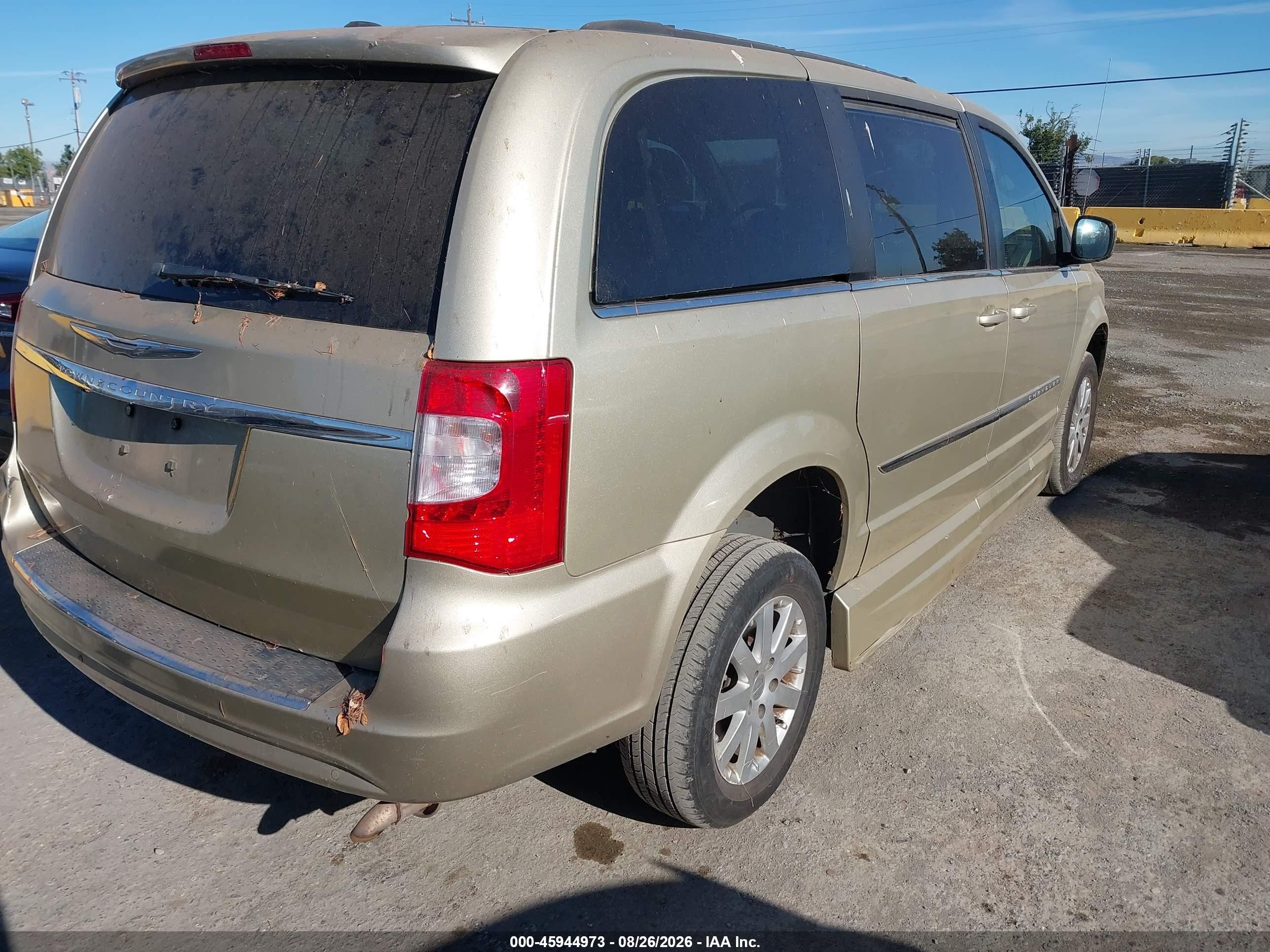 2012 Chrysler Town & Country Touring-l Gold vin: 2C4RC1CG5CR125079