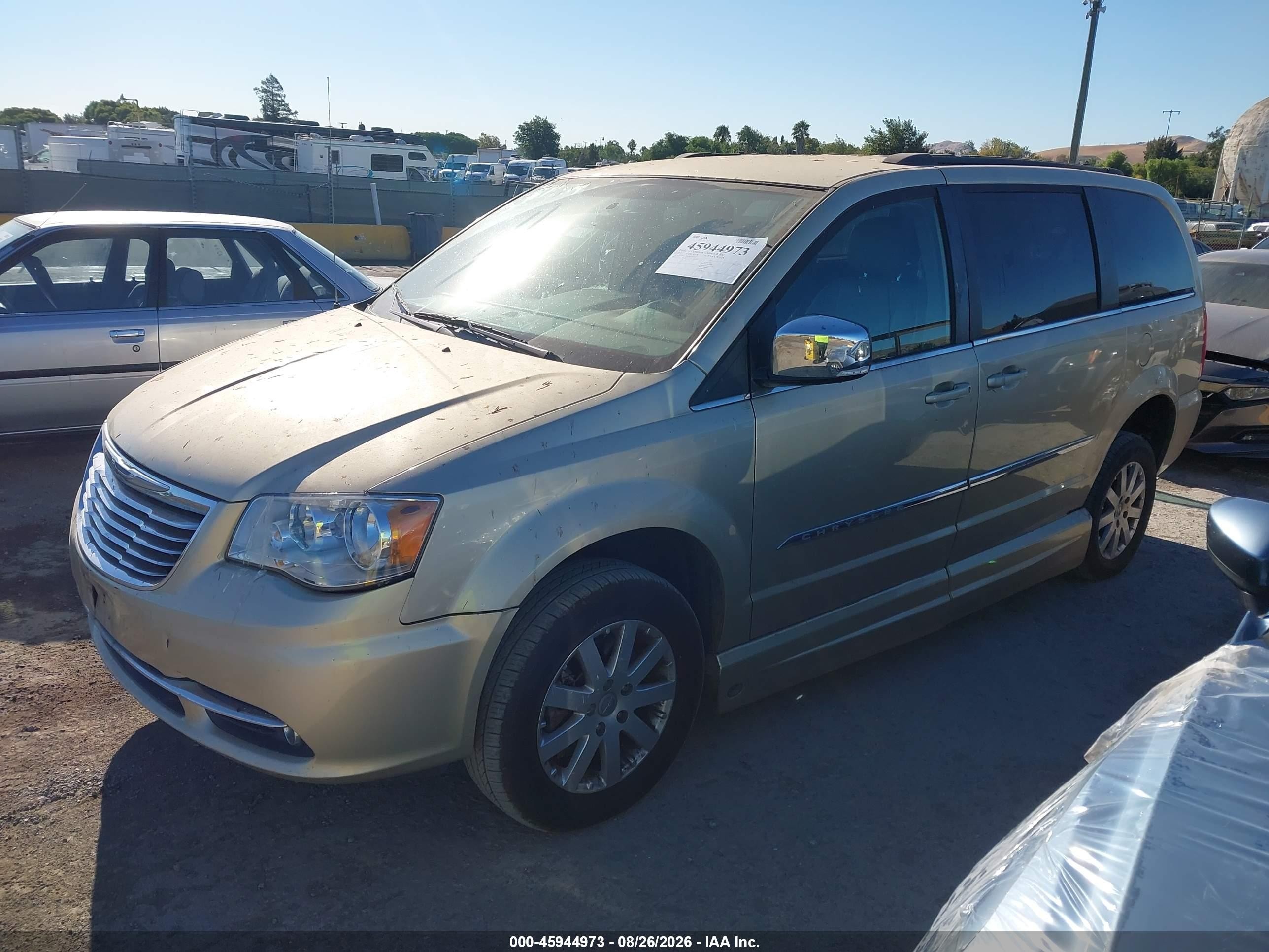 2012 Chrysler Town & Country Touring-l Gold vin: 2C4RC1CG5CR125079