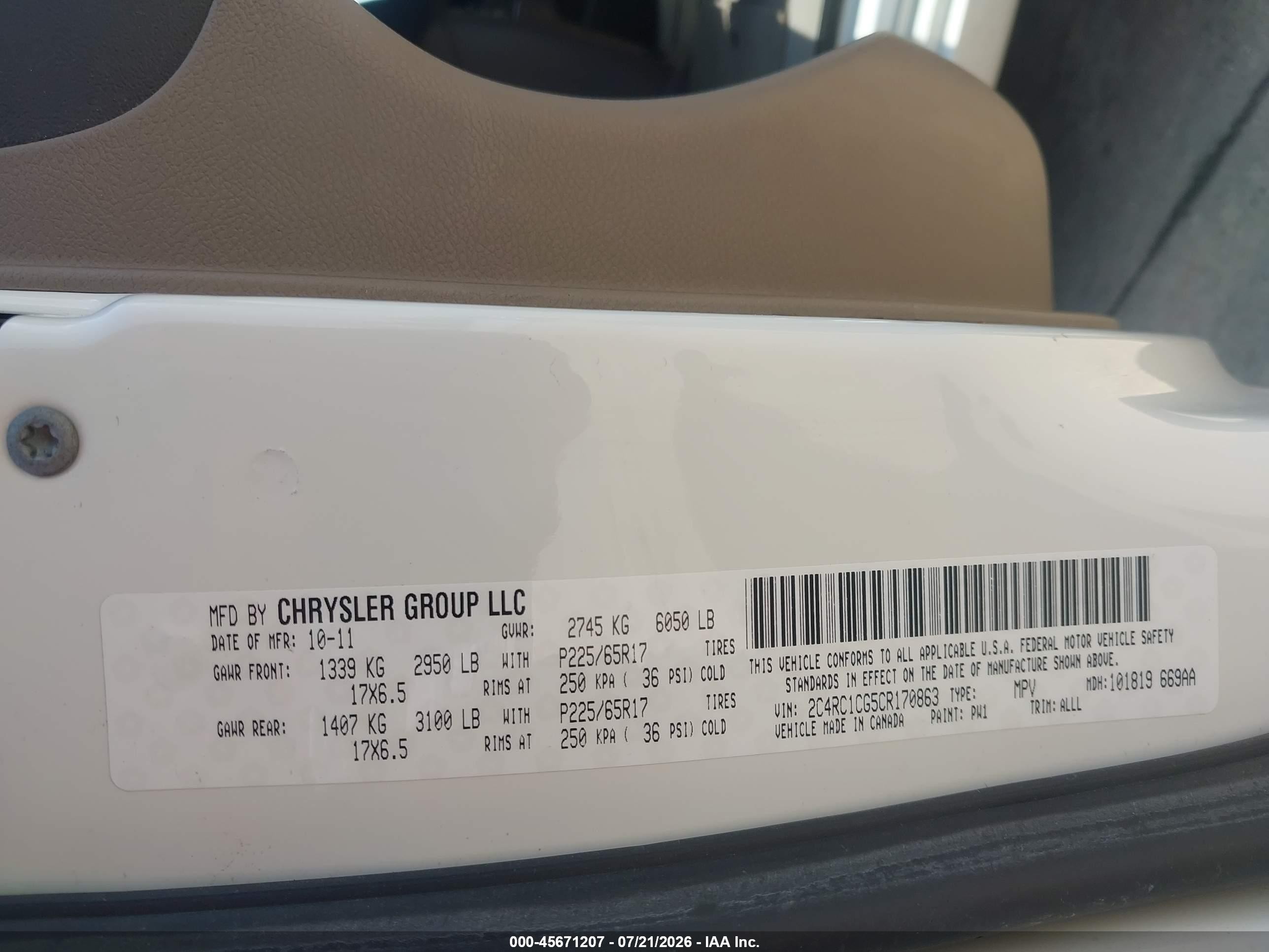 2012 Chrysler Town & Country Touring-l White vin: 2C4RC1CG5CR170863