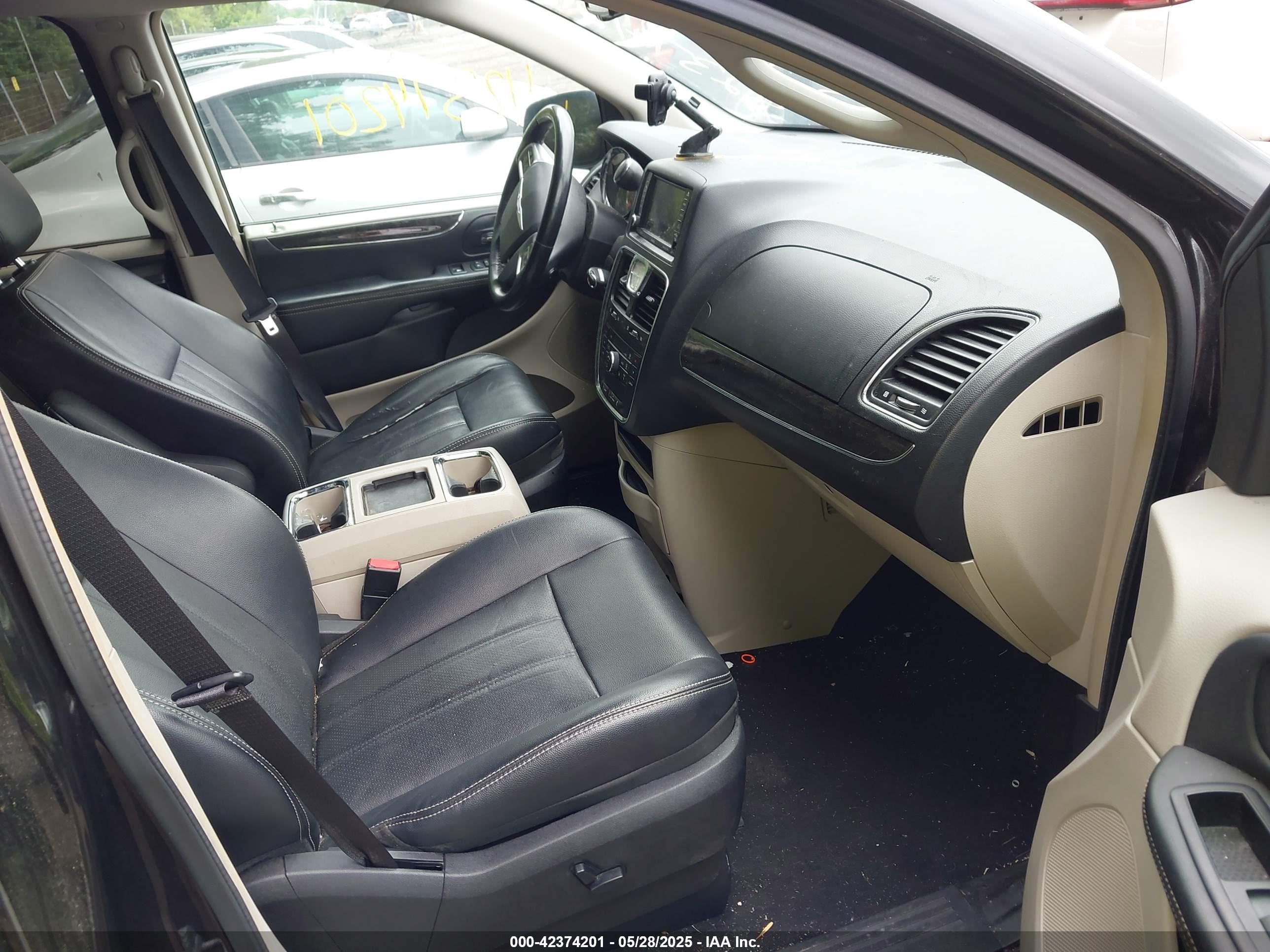 2012 Chrysler Town & Country Touring-l Black vin: 2C4RC1CG5CR297614