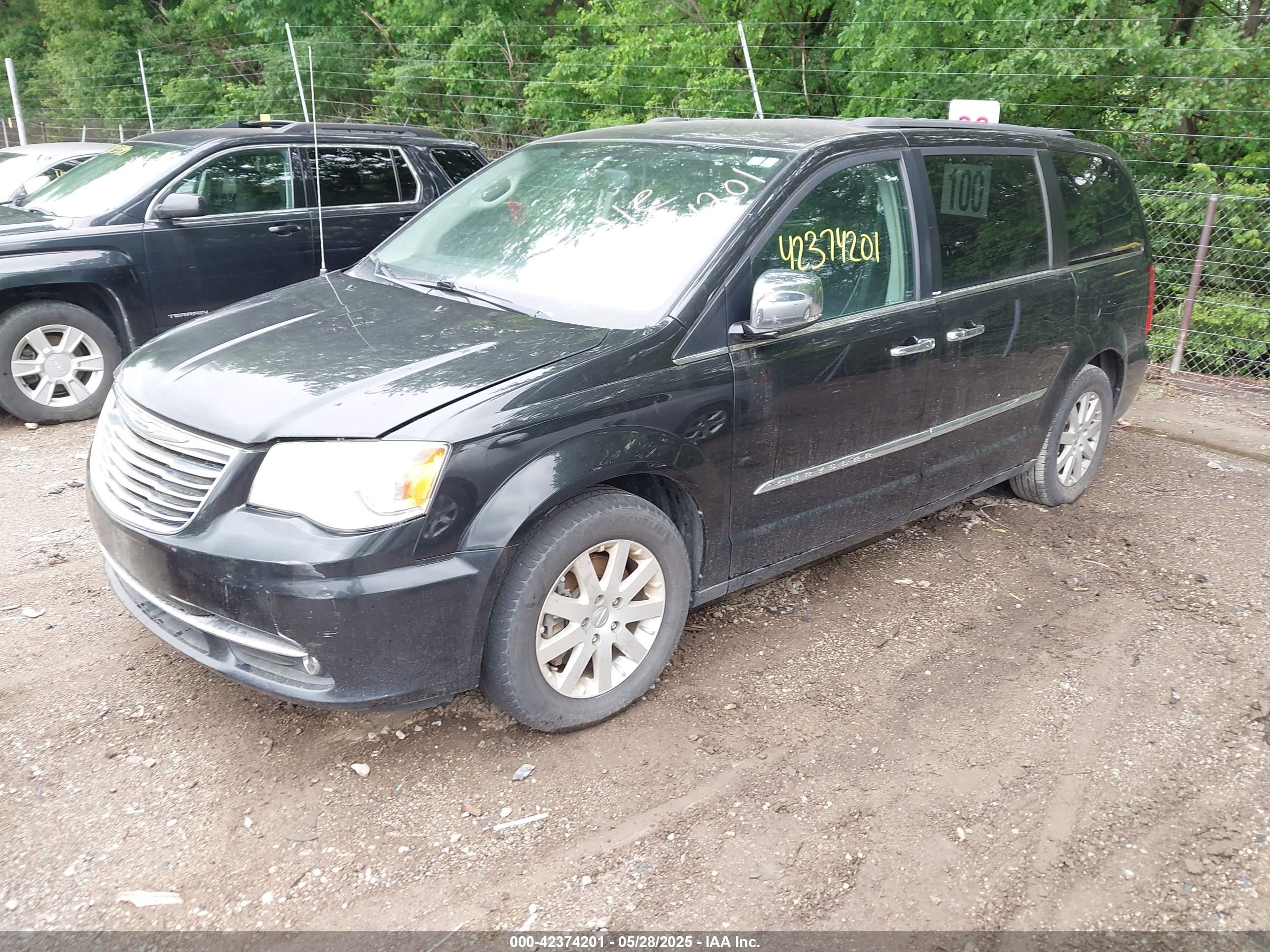 2012 Chrysler Town & Country Touring-l Black vin: 2C4RC1CG5CR297614