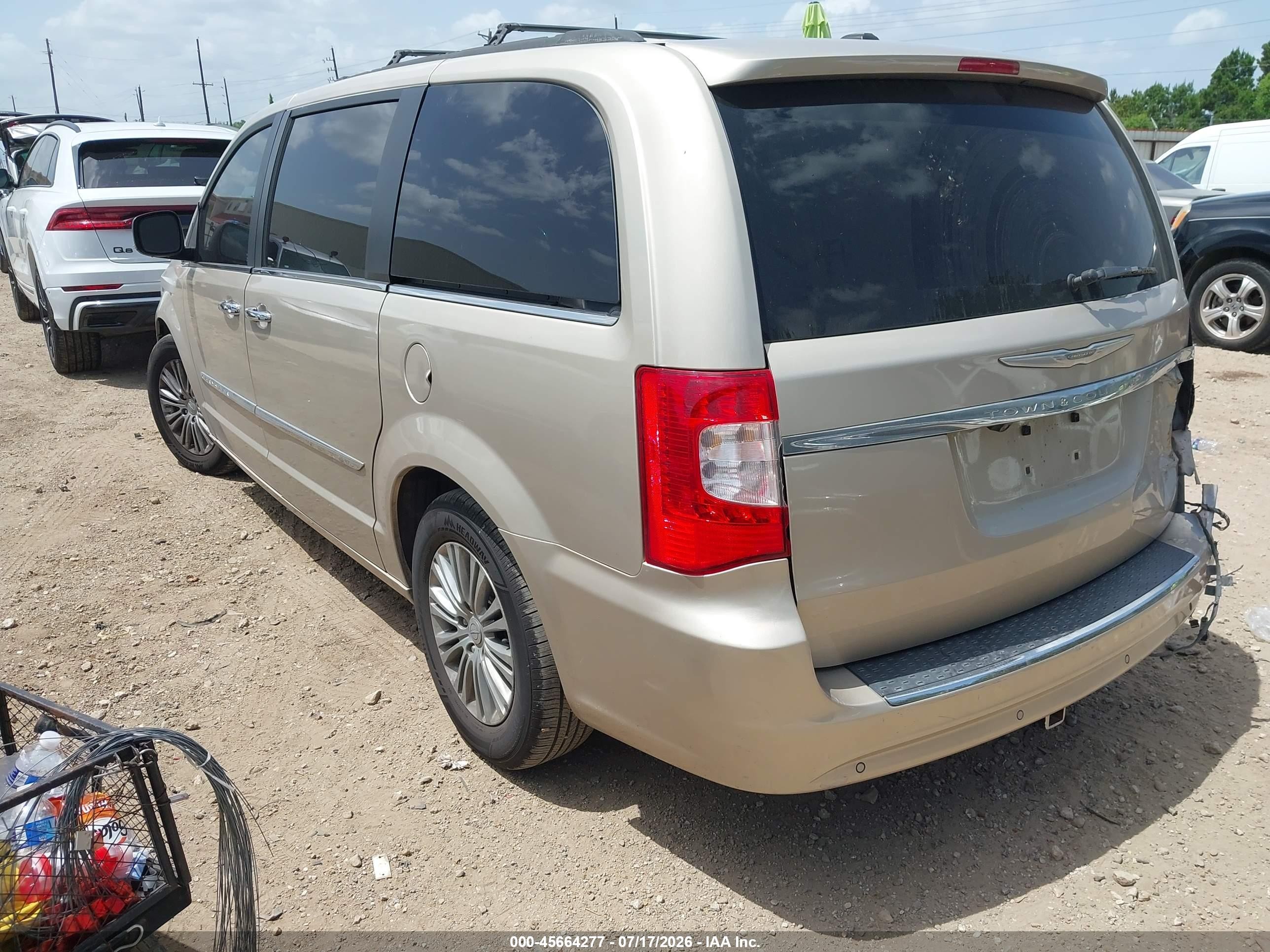 2013 Chrysler Town & Country Touring-l Tan vin: 2C4RC1CG5DR511339