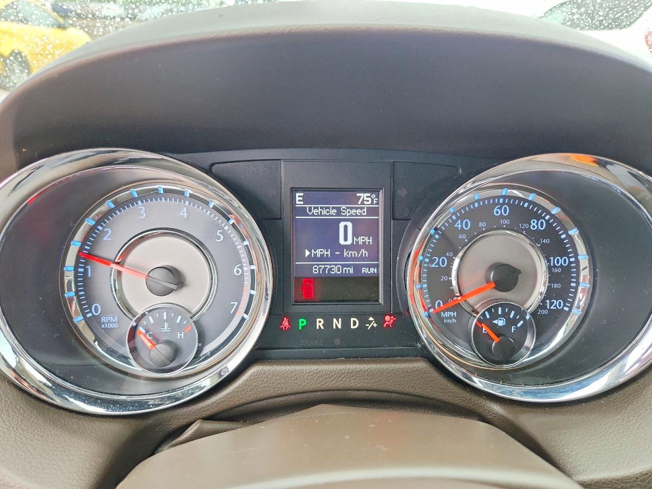 2013 Chrysler Town & Country Touring L Beige vin: 2C4RC1CG5DR713503